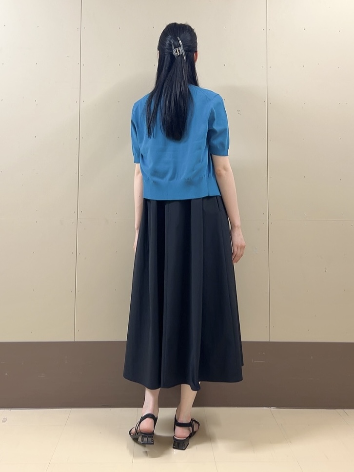 sechiさんの「UNTITLED｜【すっきりコンパクト】ドライタッチ5分袖カーディガン」を使ったコーディネート
