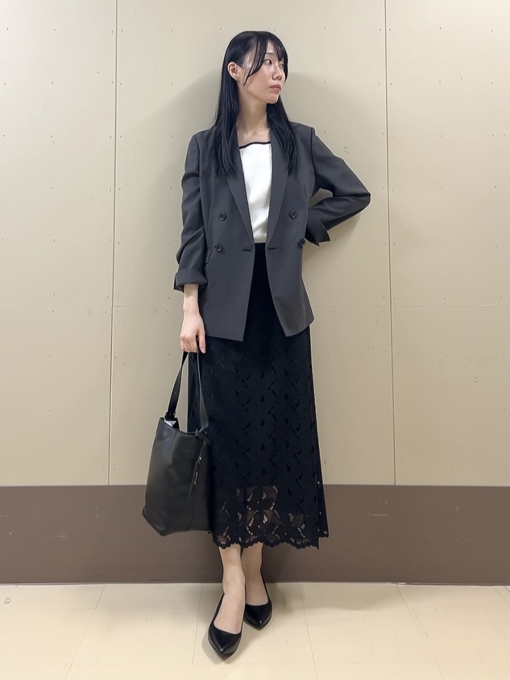 sechiさんの「UNTITLED｜【新色追加/セットアップ可】エアリー ダブルブレストジャケット」を使ったコーディネート