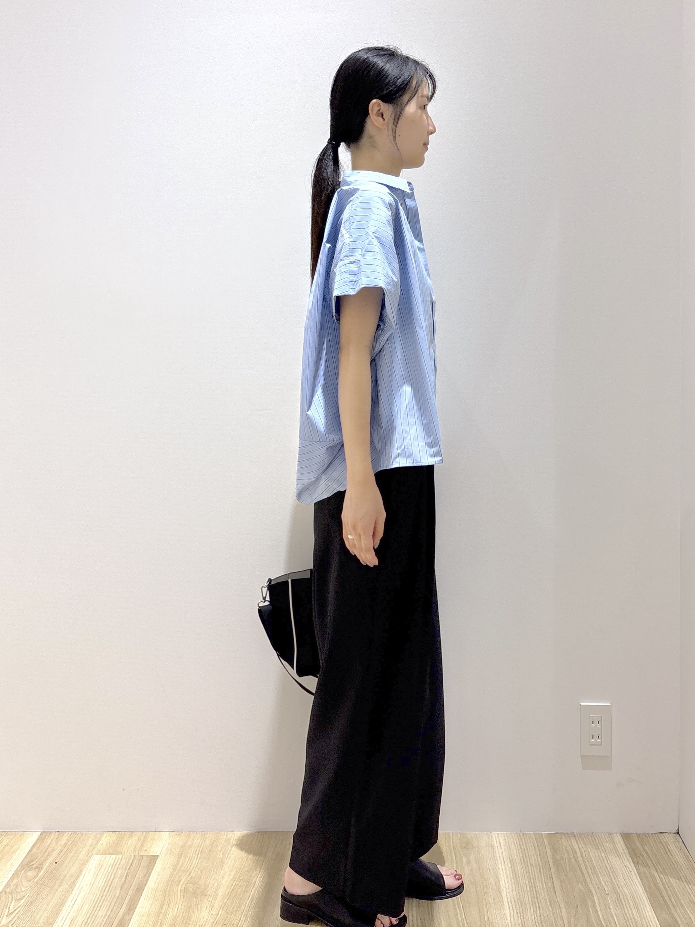 sachikoさんの「OPAQUE.CLIP｜タックニュアンスフォルムシャツ【洗濯機OK】」を使ったコーディネート