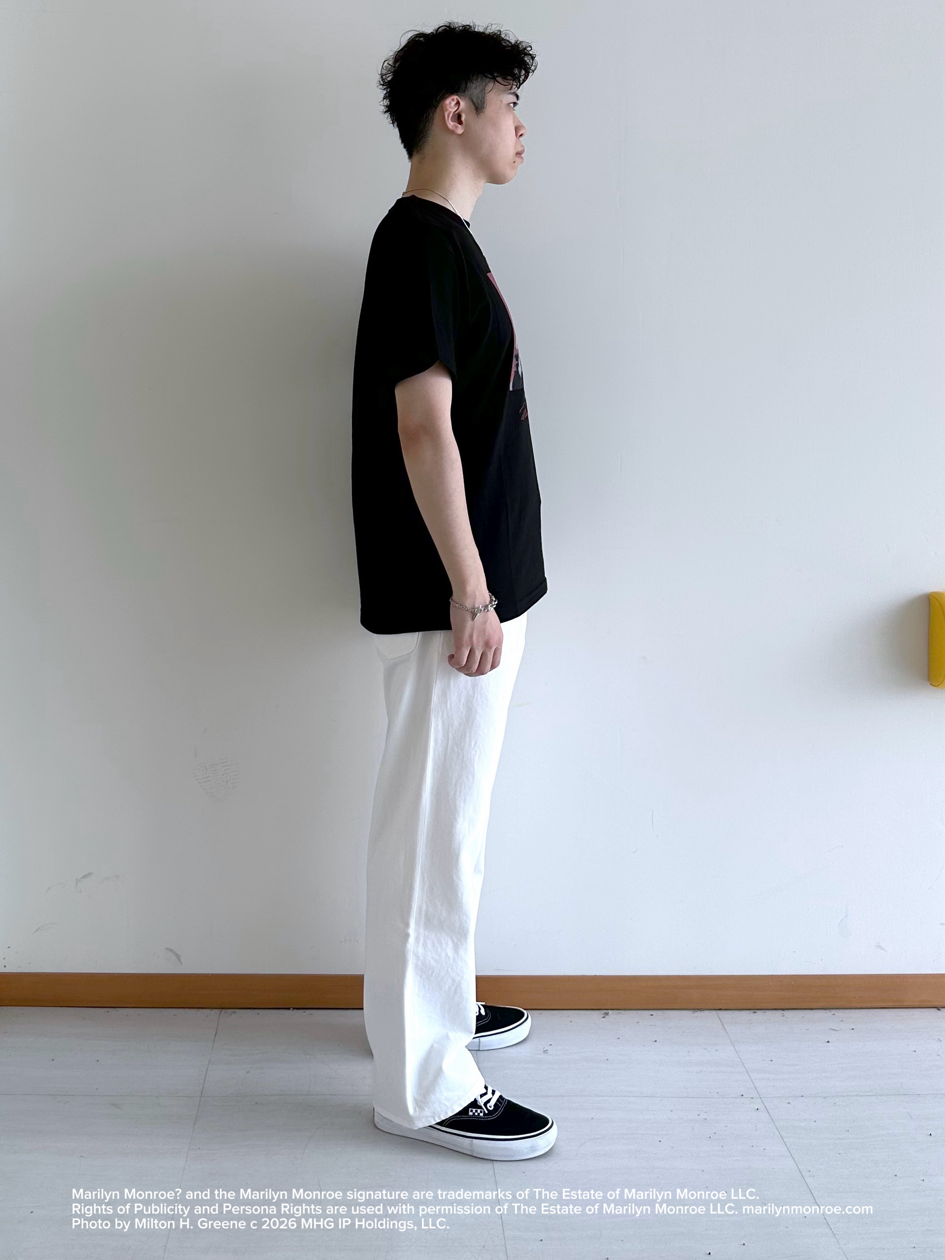 イッシーさんの「TAKEO KIKUCHI｜【BOWLER HAT LABEL】エクスプローラー 11ozカラーデニム」を使ったコーディネート