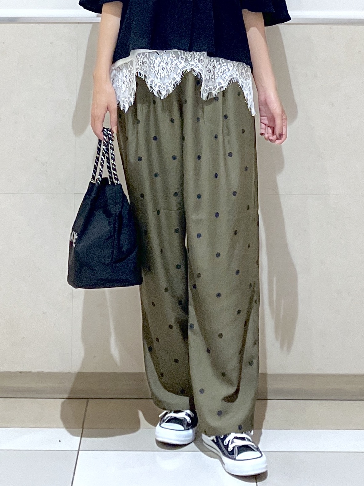 eriko さんの「Dessin｜フレアスリーブ スキッパーブラウス」を使ったコーディネート
