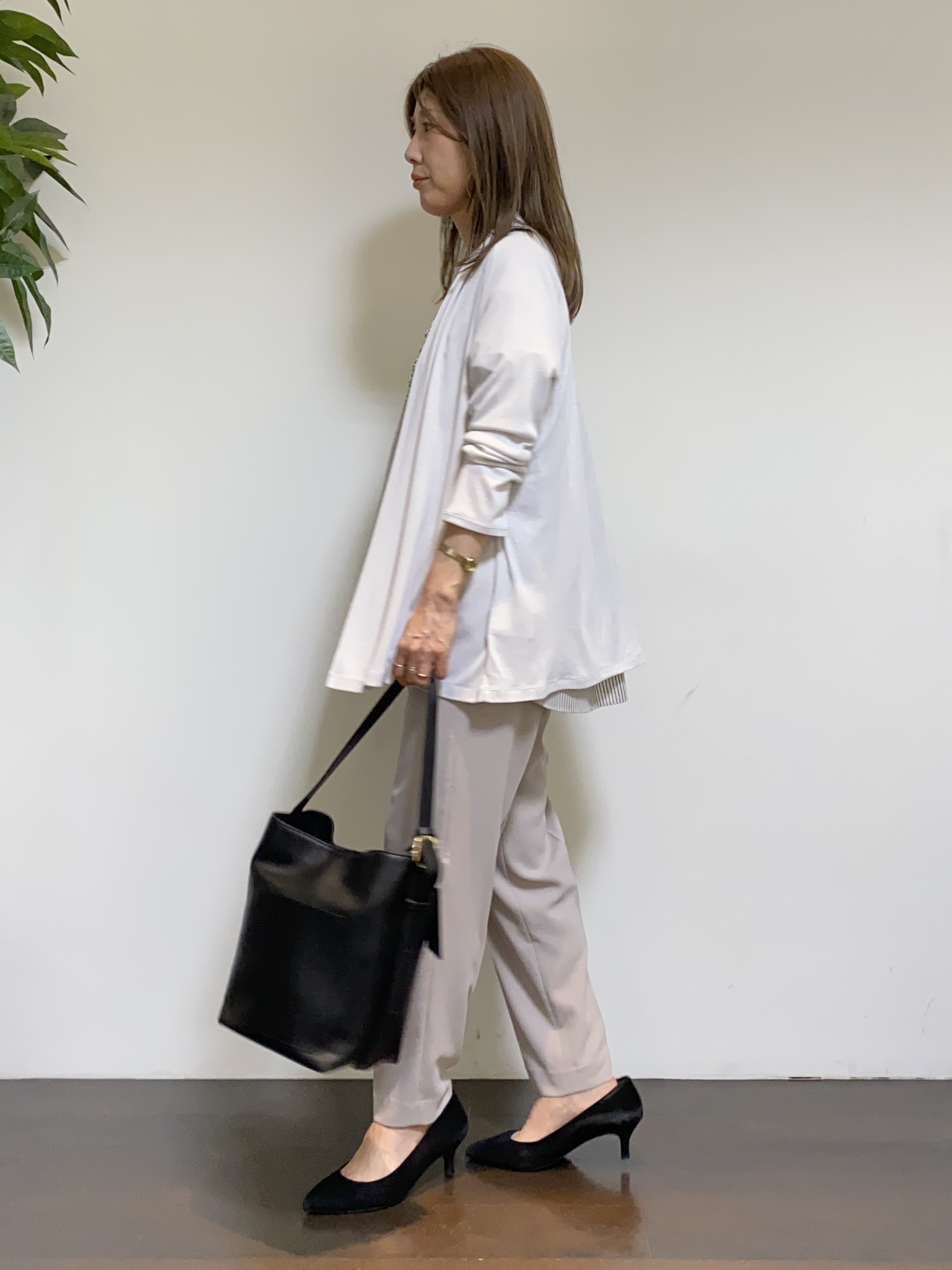 tomoさんの「UNTITLED｜【接触冷感/UVカット/遮熱機能】フライスジャージカーディガン」を使ったコーディネート