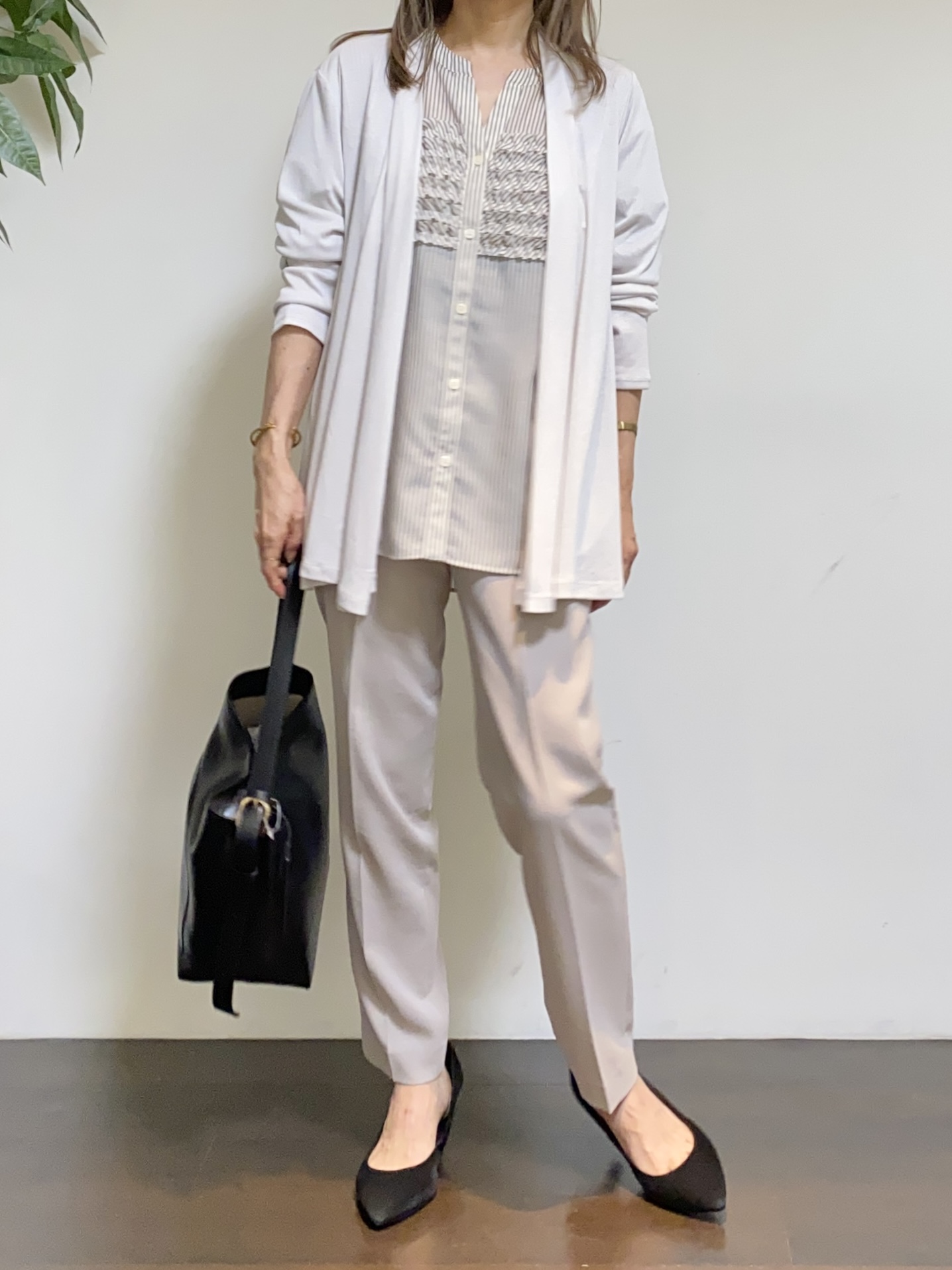 tomoさんの「UNTITLED｜【接触冷感/UVカット/遮熱機能】フライスジャージカーディガン」を使ったコーディネート