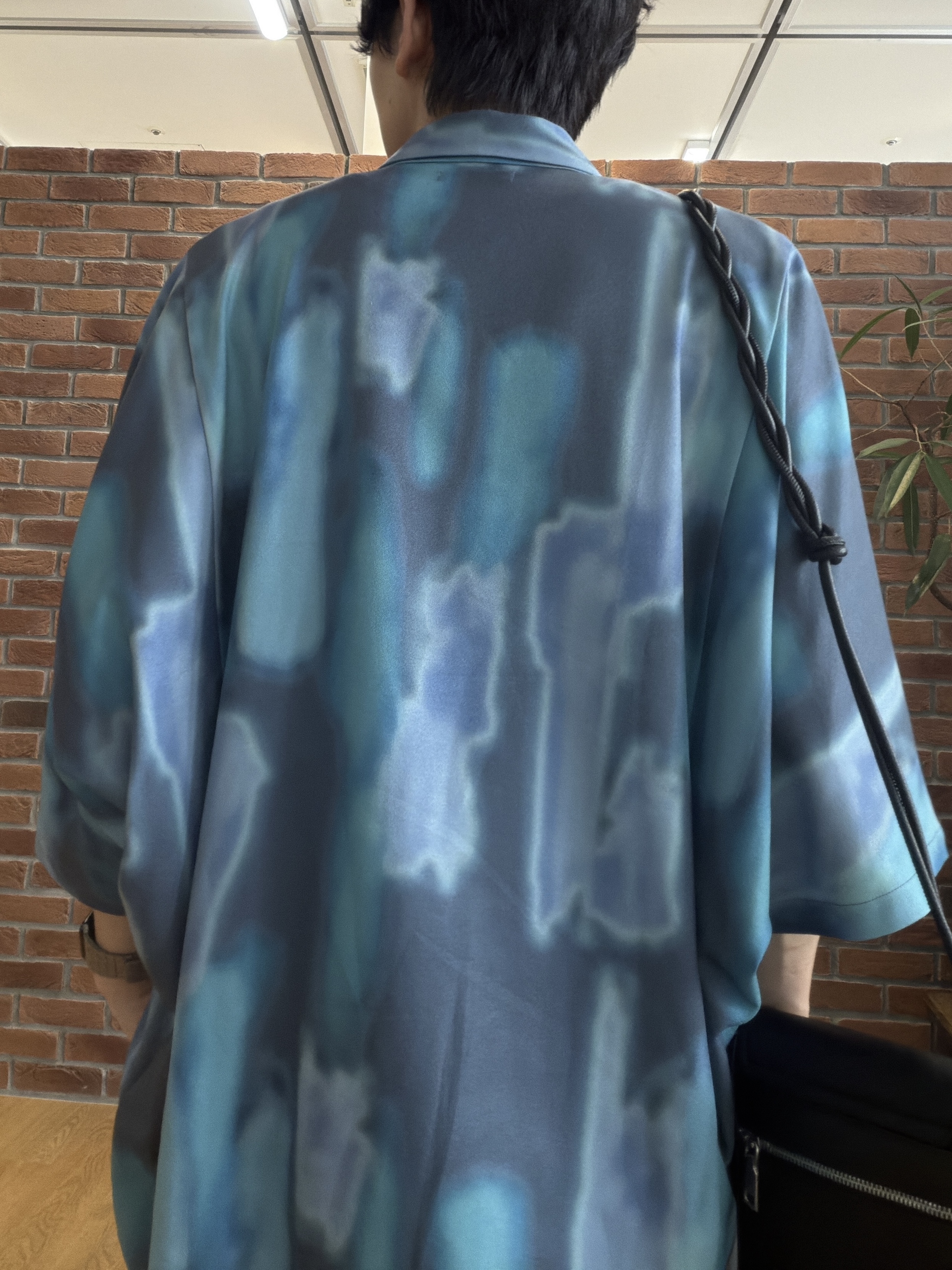 ドイさんの「tk.TAKEO KIKUCHI｜【360度ストレッチ】smart shiftシリーズ バレルシルエットパンツ」を使ったコーディネート