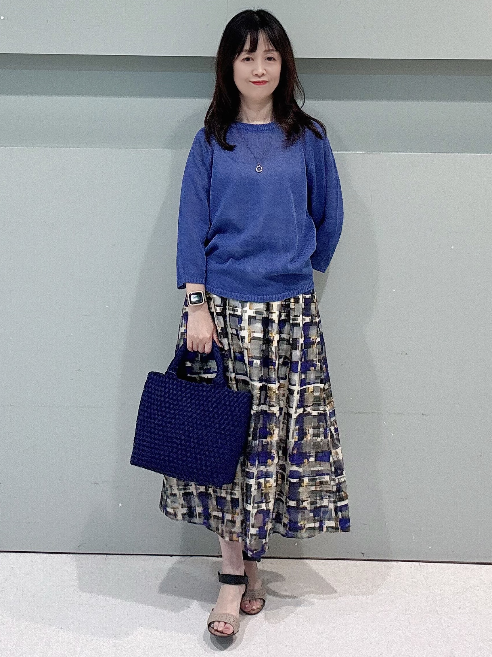 makiさんの「UNTITLED｜【洗える/ゆったり】クルーネックドライニット」を使ったコーディネート