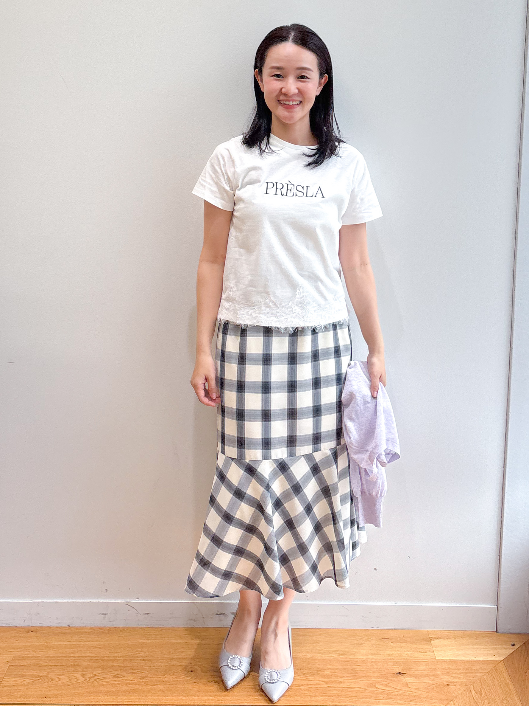 そねなおさんの「index｜【接触冷感／UVケア】裾レースロゴTシャツ《洗濯機OK／S-3L》」を使ったコーディネート