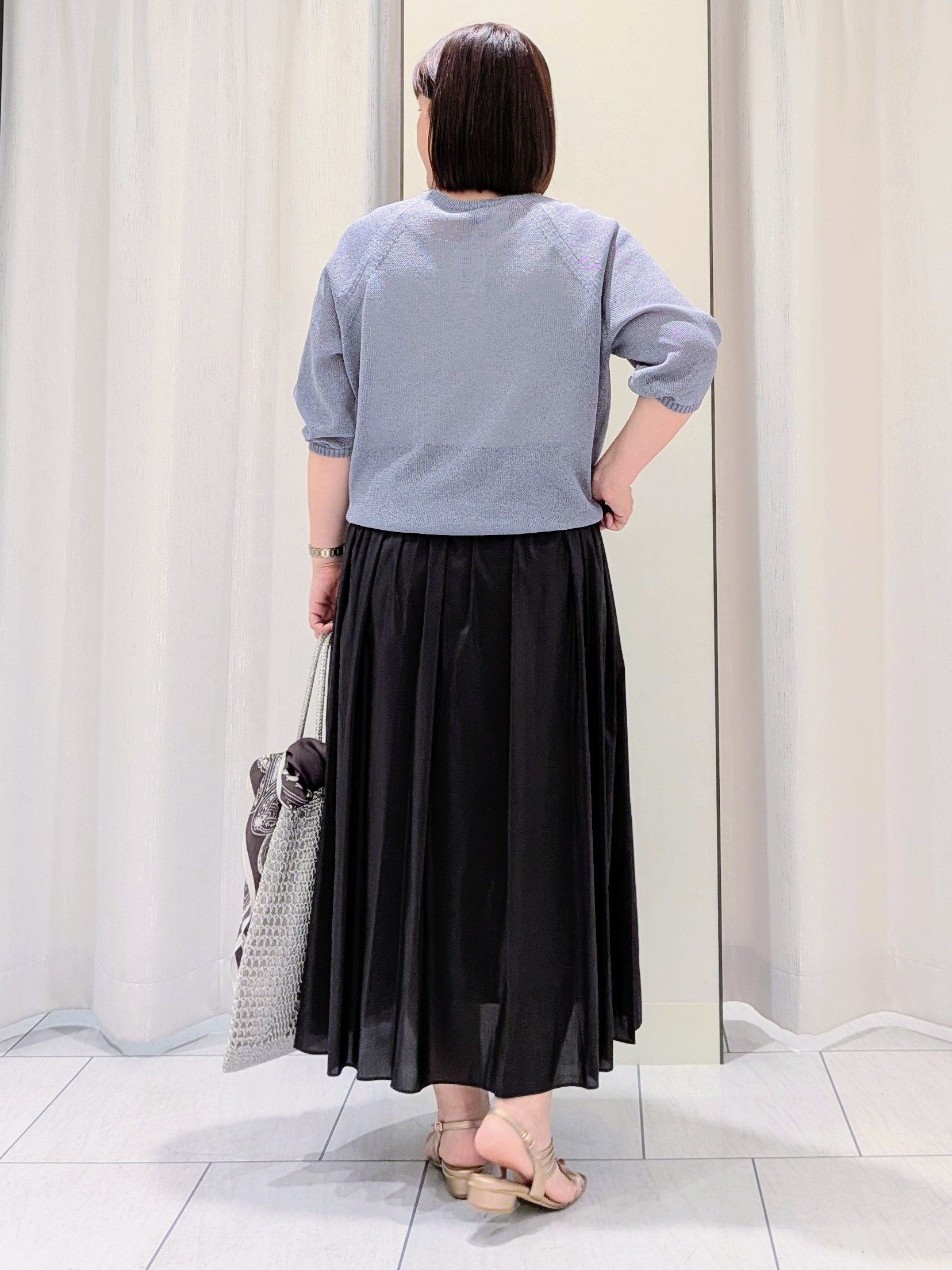 Onumaさんの「UNTITLED｜【洗える/ゆったり】クルーネックドライニット」を使ったコーディネート