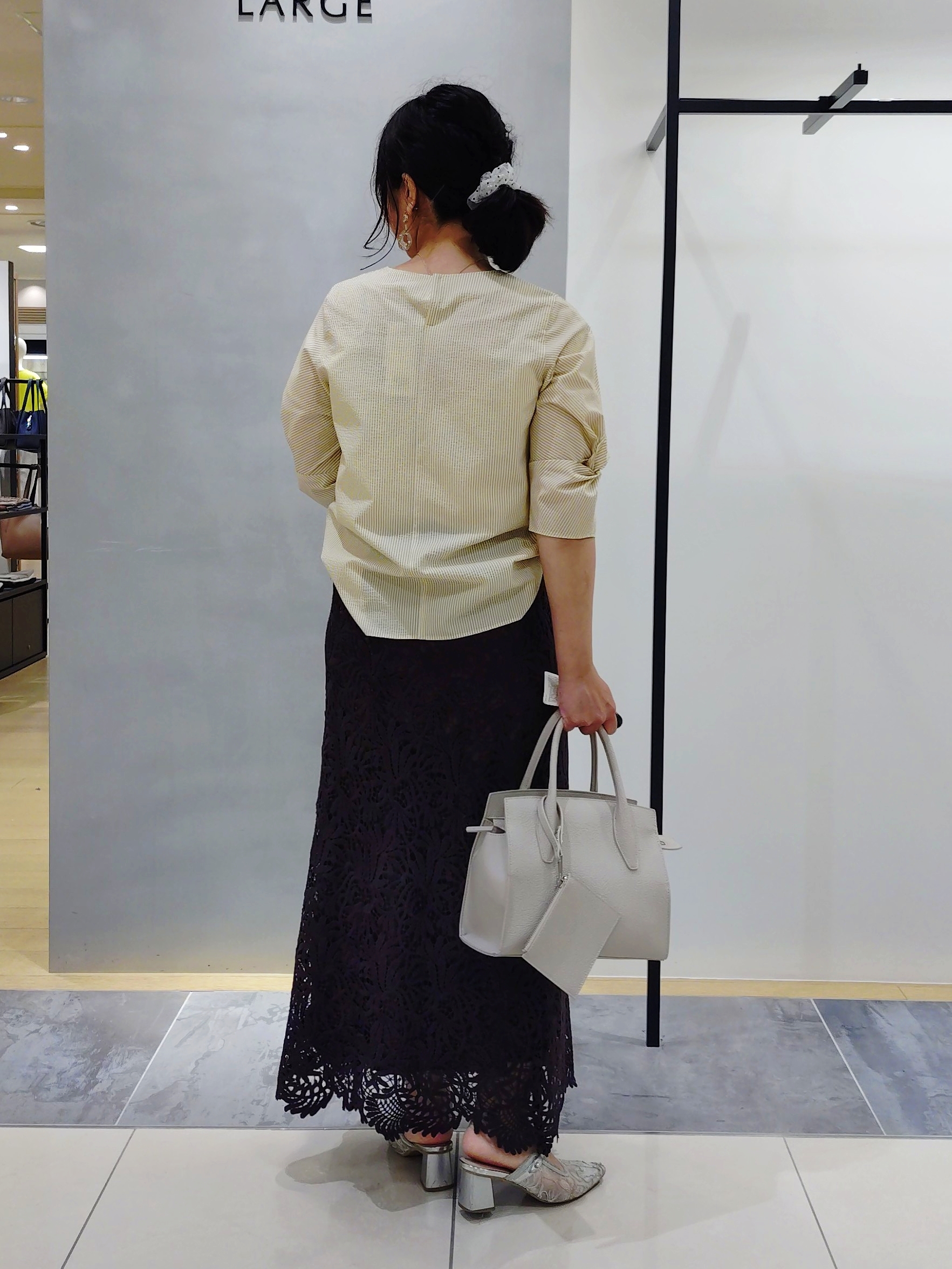 TOMOMIさんの「INDIVI｜【選べるデザイン】スモールワントップネックレス」を使ったコーディネート
