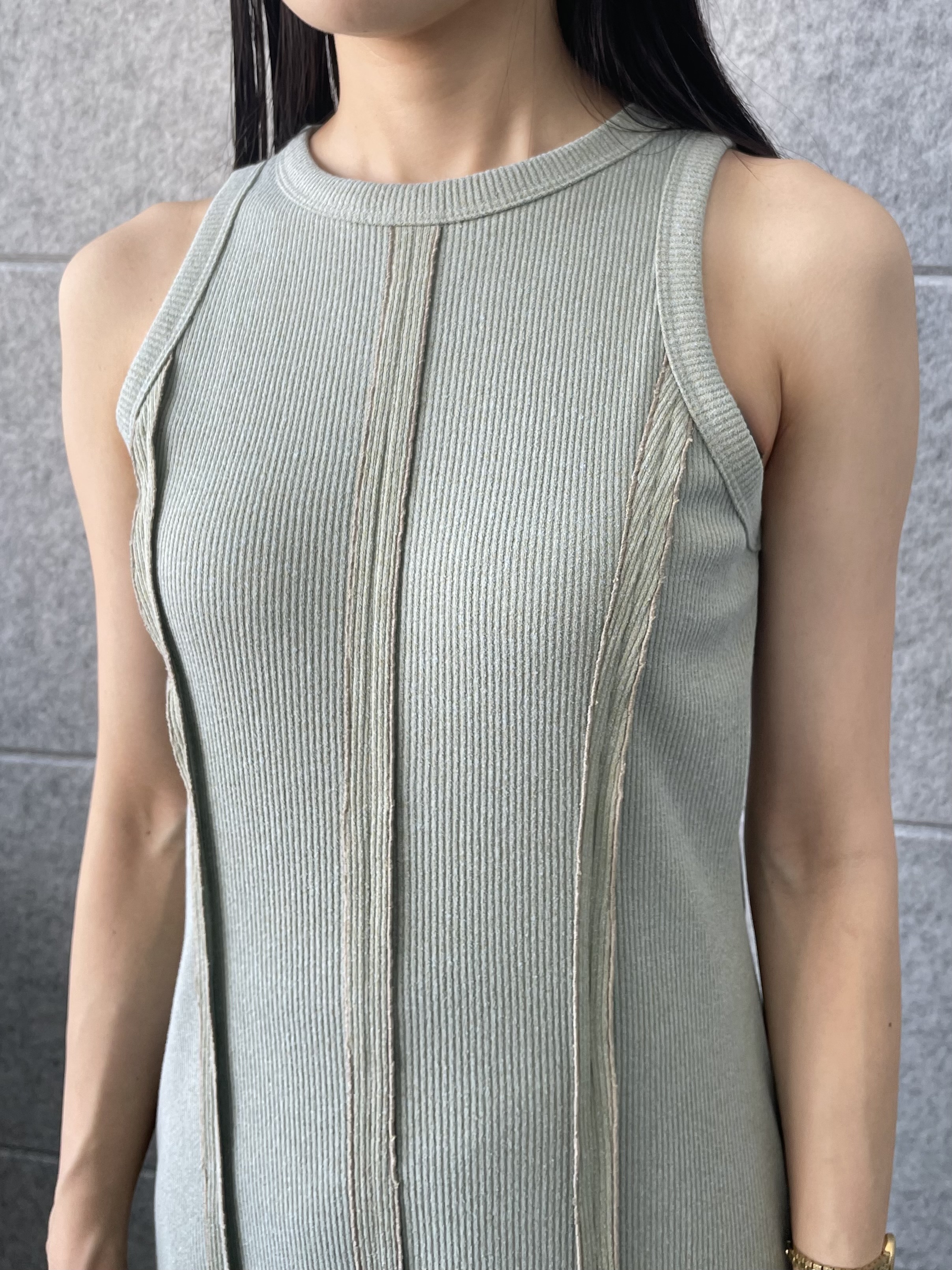 丸山加奈子さんの「CODE A｜【Cup-in】Jersey dress」を使ったコーディネート