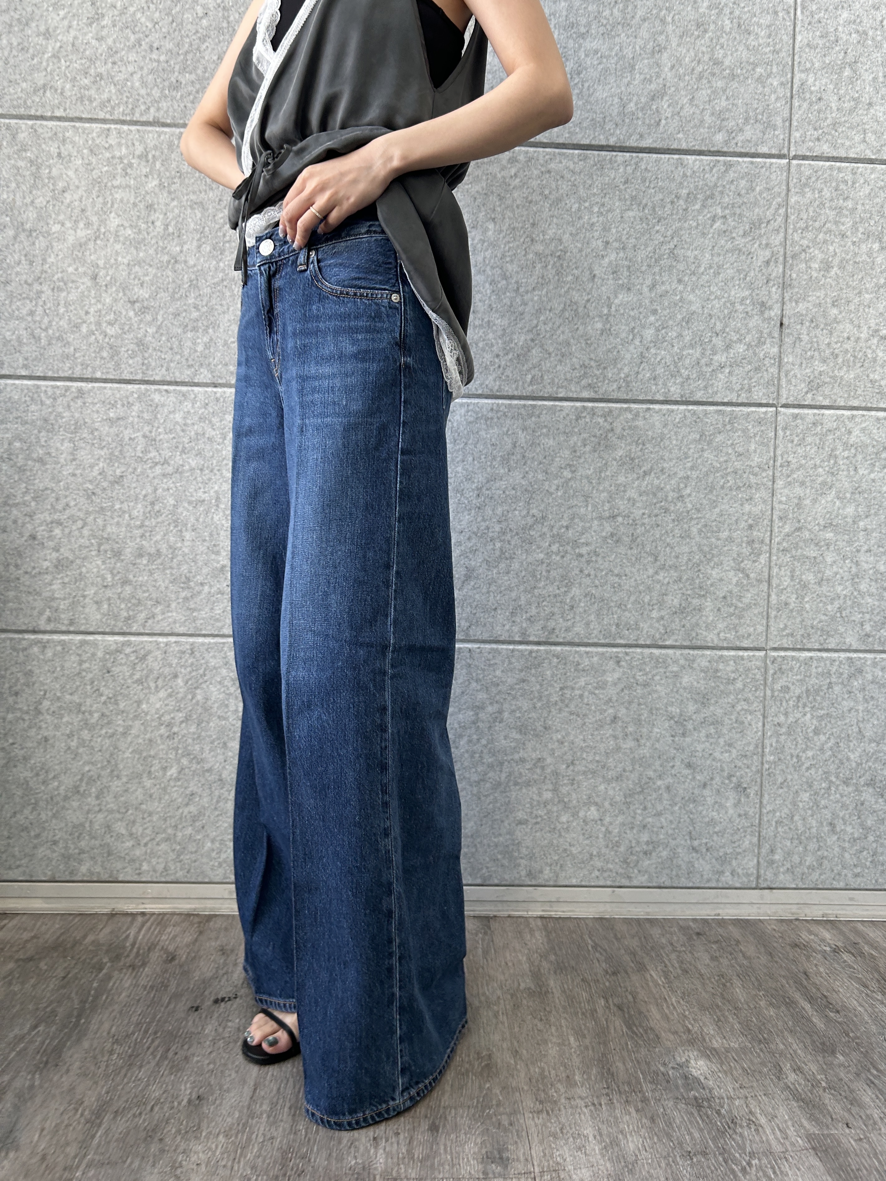 harunaさんの「CODE A｜【Re】【Cup-in】design cut tank」を使ったコーディネート