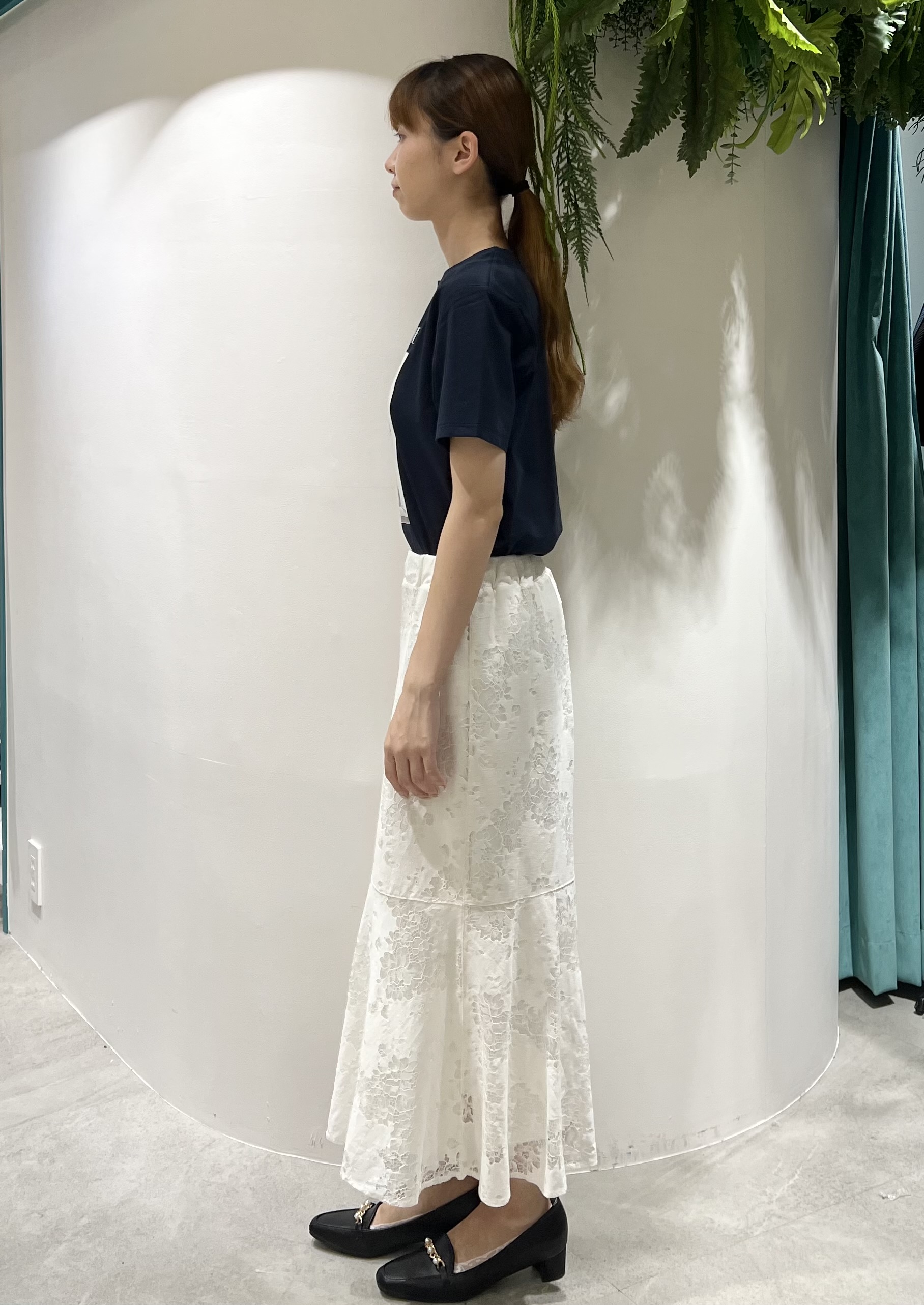 Yukaさんの「index｜【UV】フラワープリントTシャツ≪洗濯機OK／接触冷感≫」を使ったコーディネート