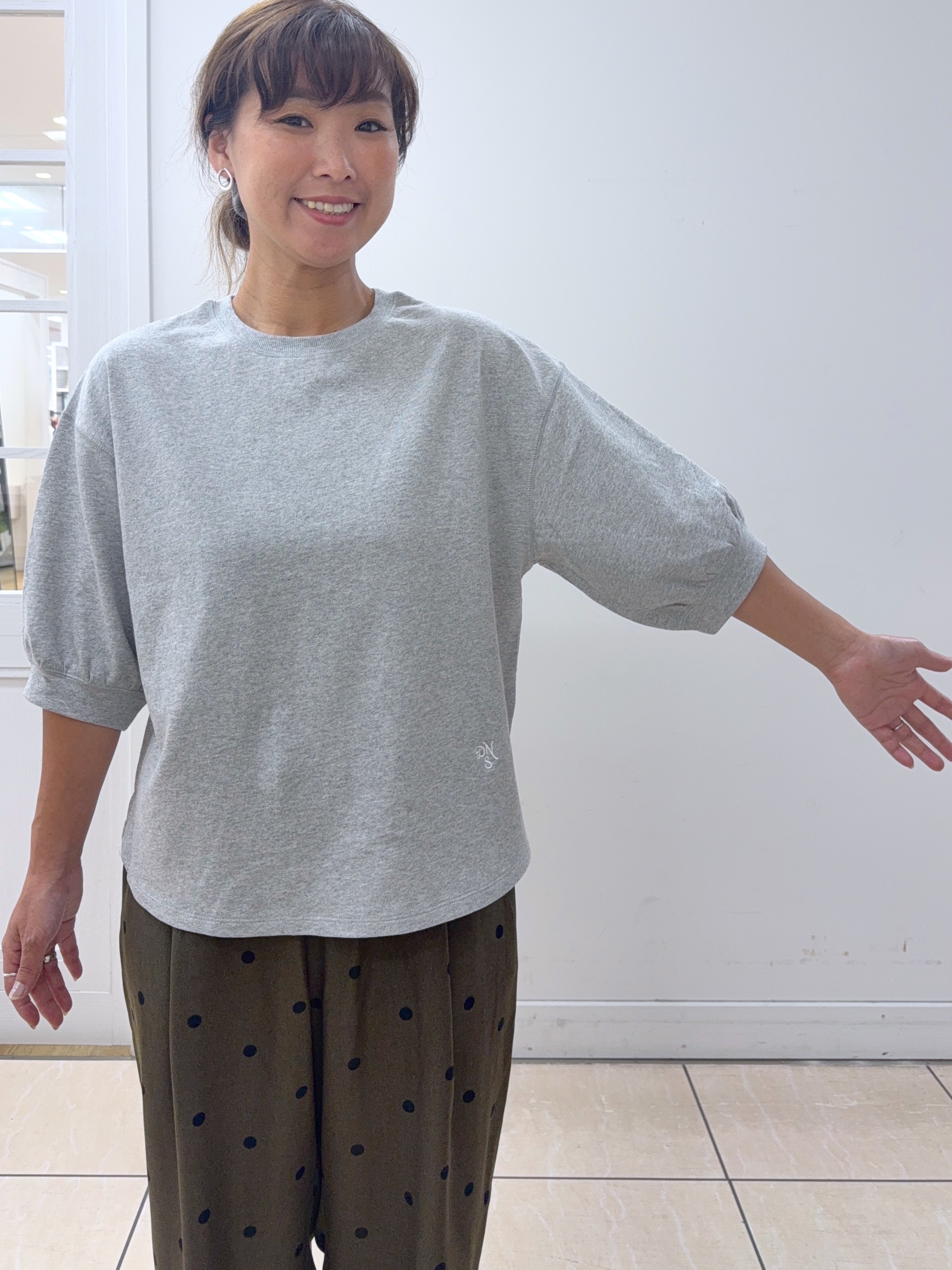 Osawaさんの「Dessin｜バックヘンリーカットソー5分袖」を使ったコーディネート