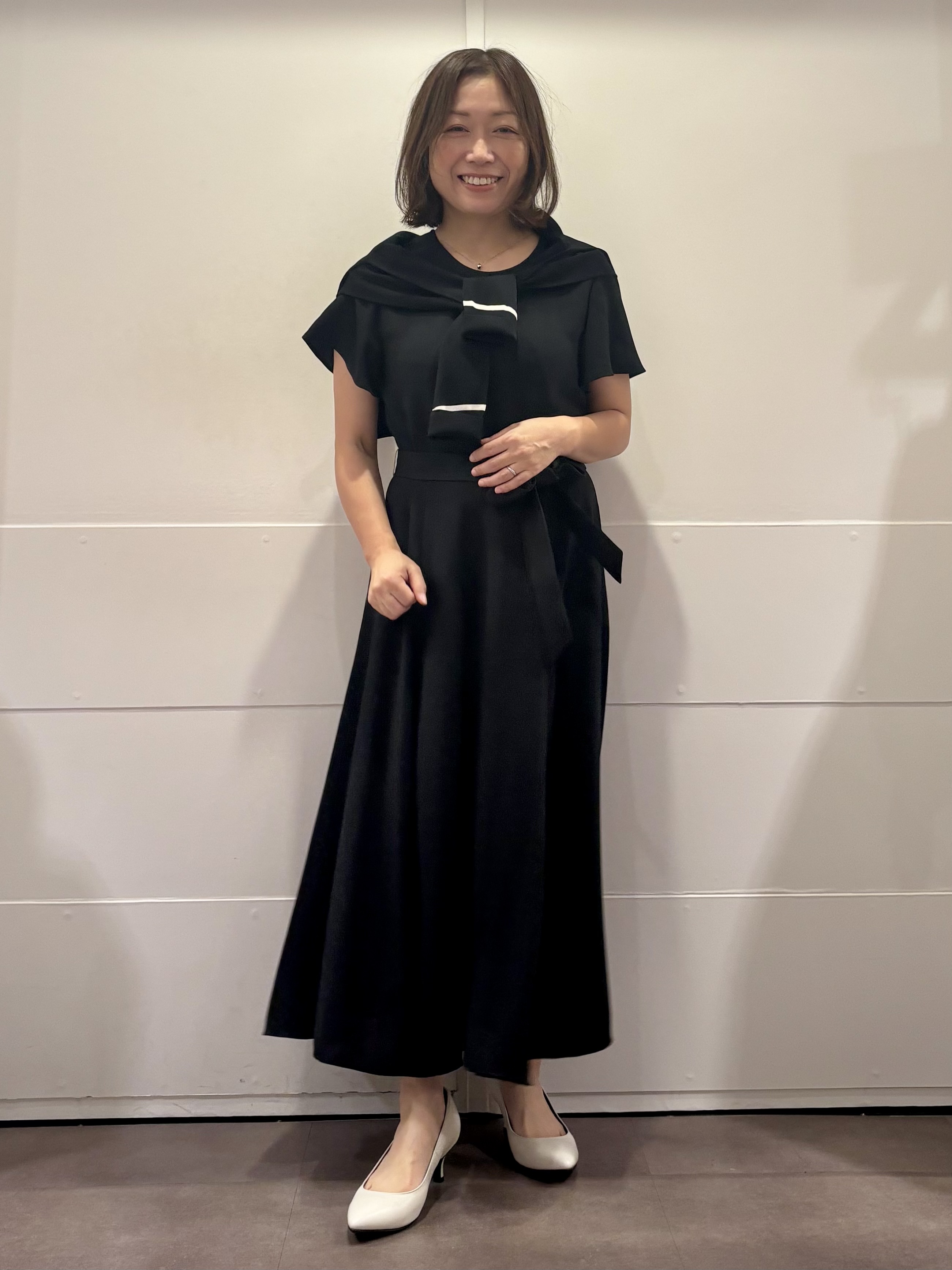 TOKOさんの「UNTITLED｜【接触冷感/吸水速乾/洗える】ドレープツイルワンピース」を使ったコーディネート