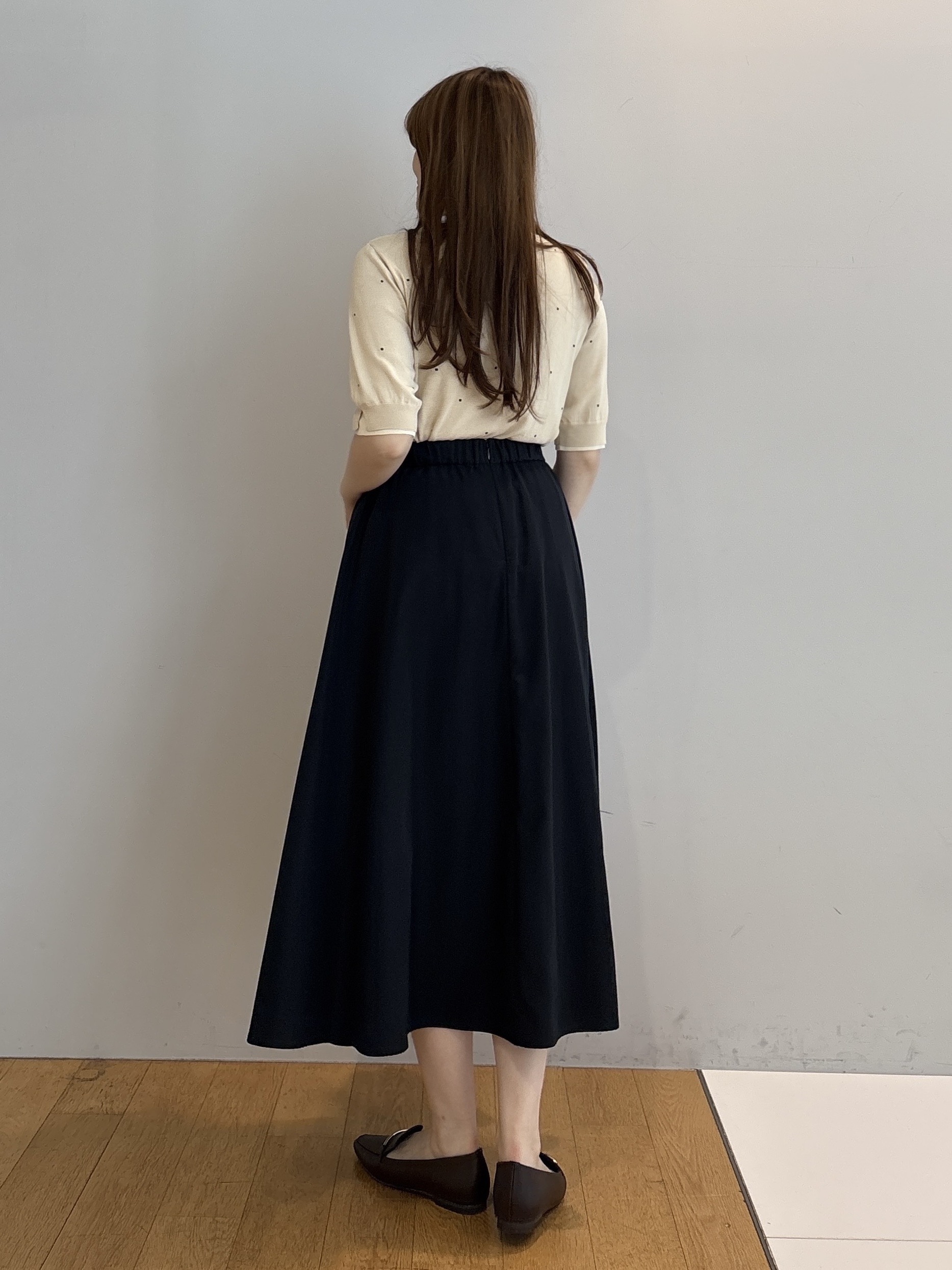 sayaさんの「grove｜ドット刺しゅうニットプルオバー」を使ったコーディネート