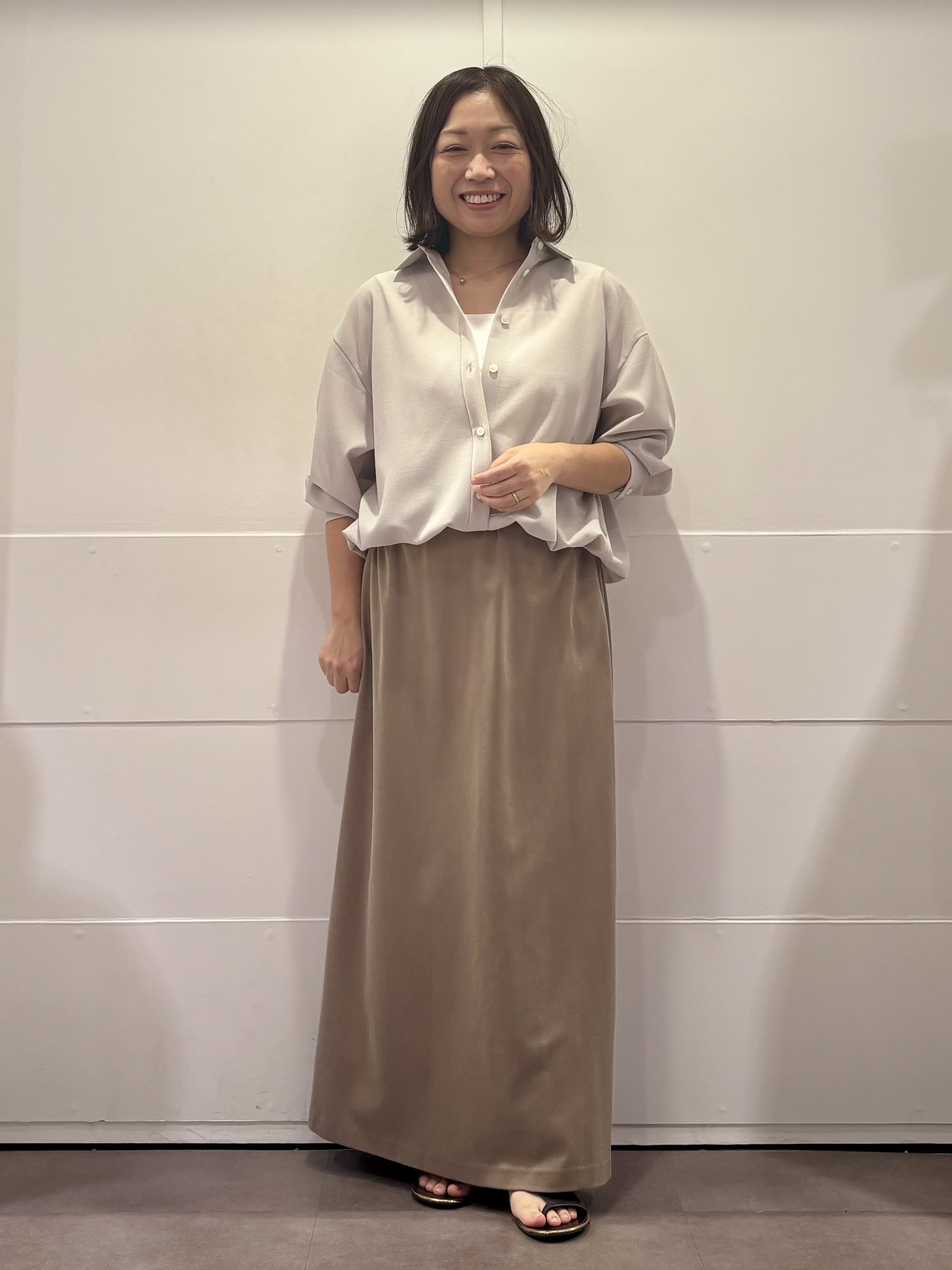 TOKOさんの「UNTITLED｜【セットアップ可/UVカット/接触冷感】エアリークールドロストシャツ」を使ったコーディネート