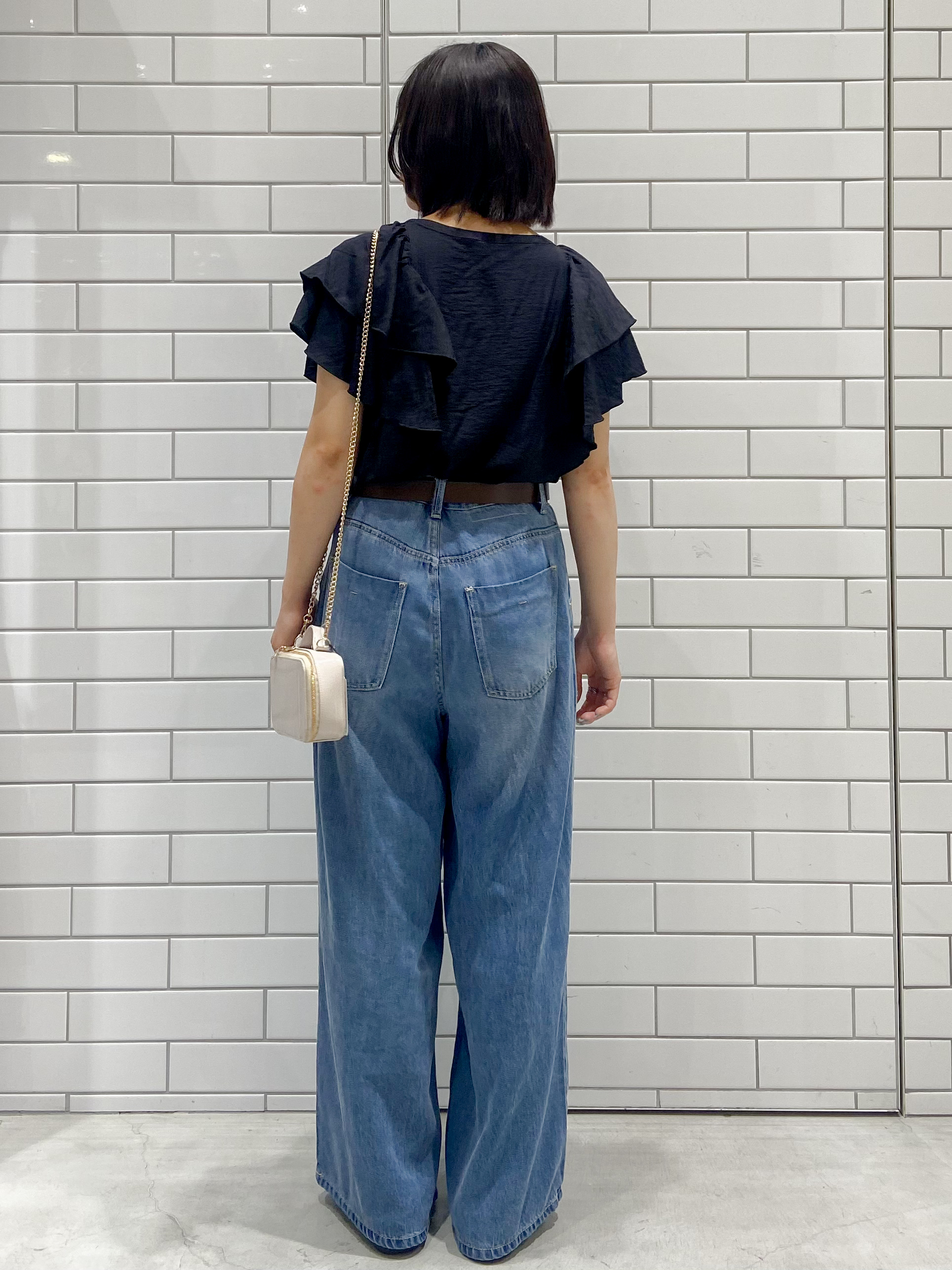 kimiさんの「OPAQUE.CLIP｜2WAYバニティポーチチェーンショルダー」を使ったコーディネート