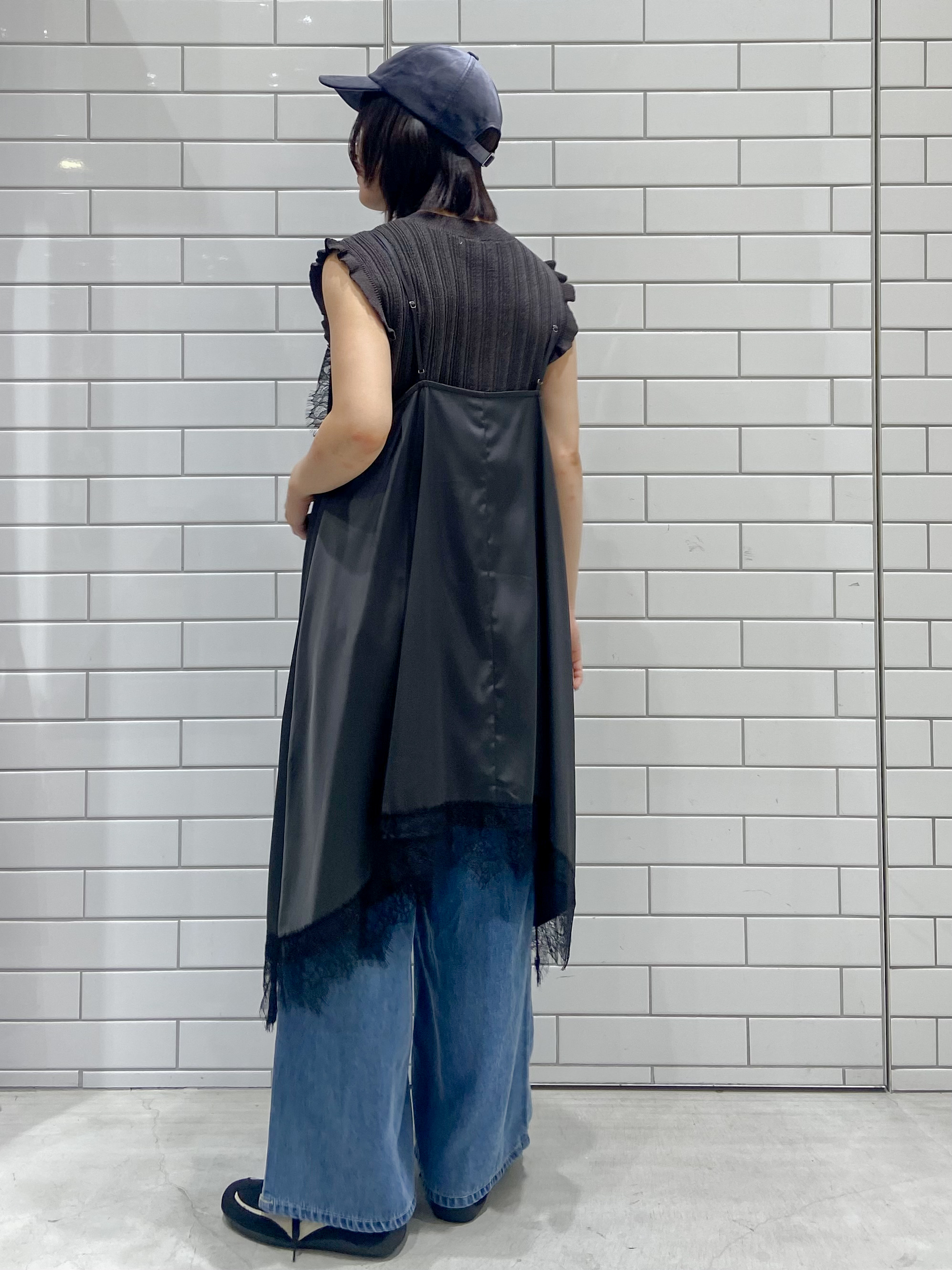 kimiさんの「OPAQUE.CLIP｜ベロアロゴデザインキャップ」を使ったコーディネート