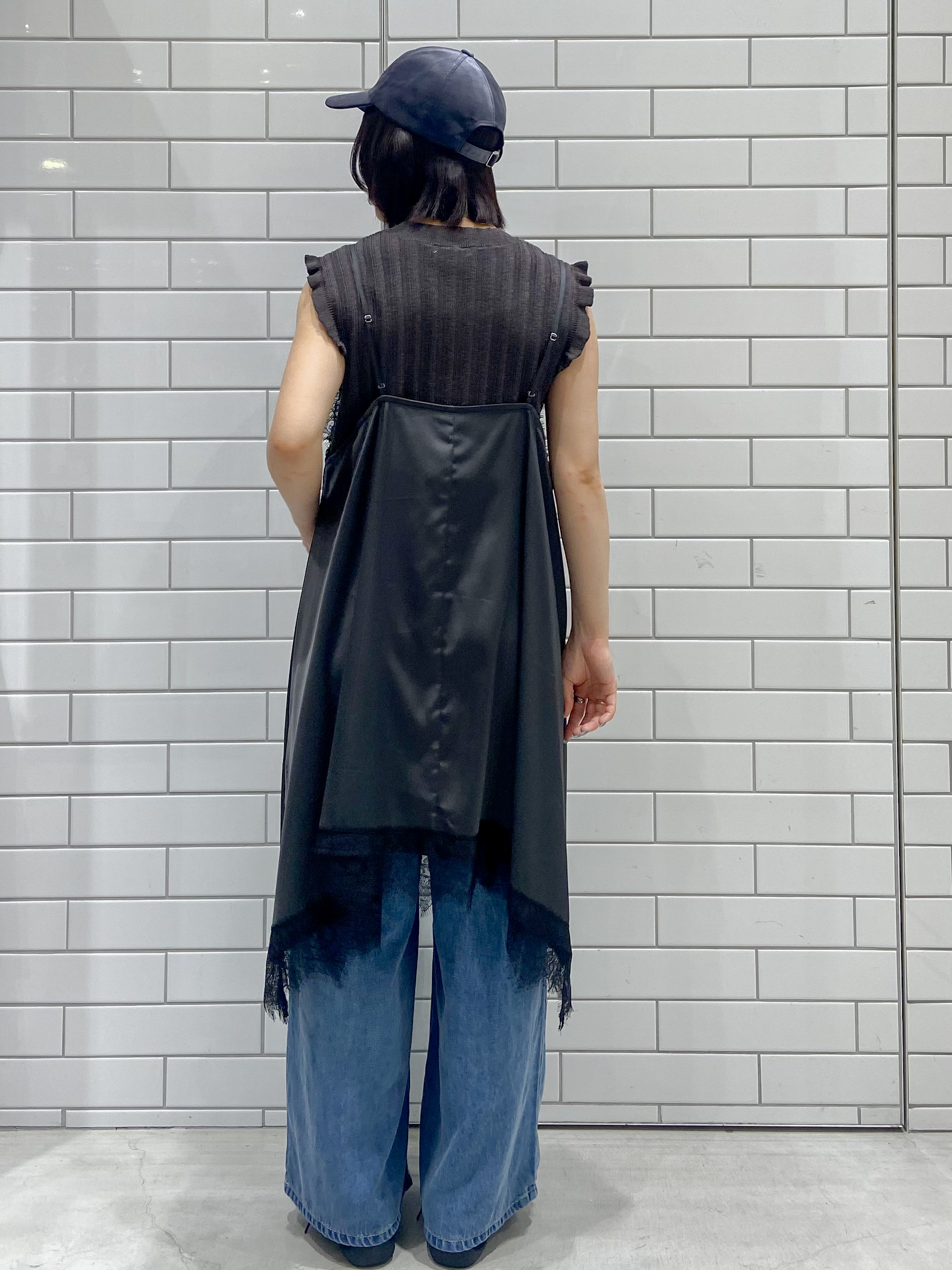 kimiさんの「OPAQUE.CLIP｜ベロアロゴデザインキャップ」を使ったコーディネート
