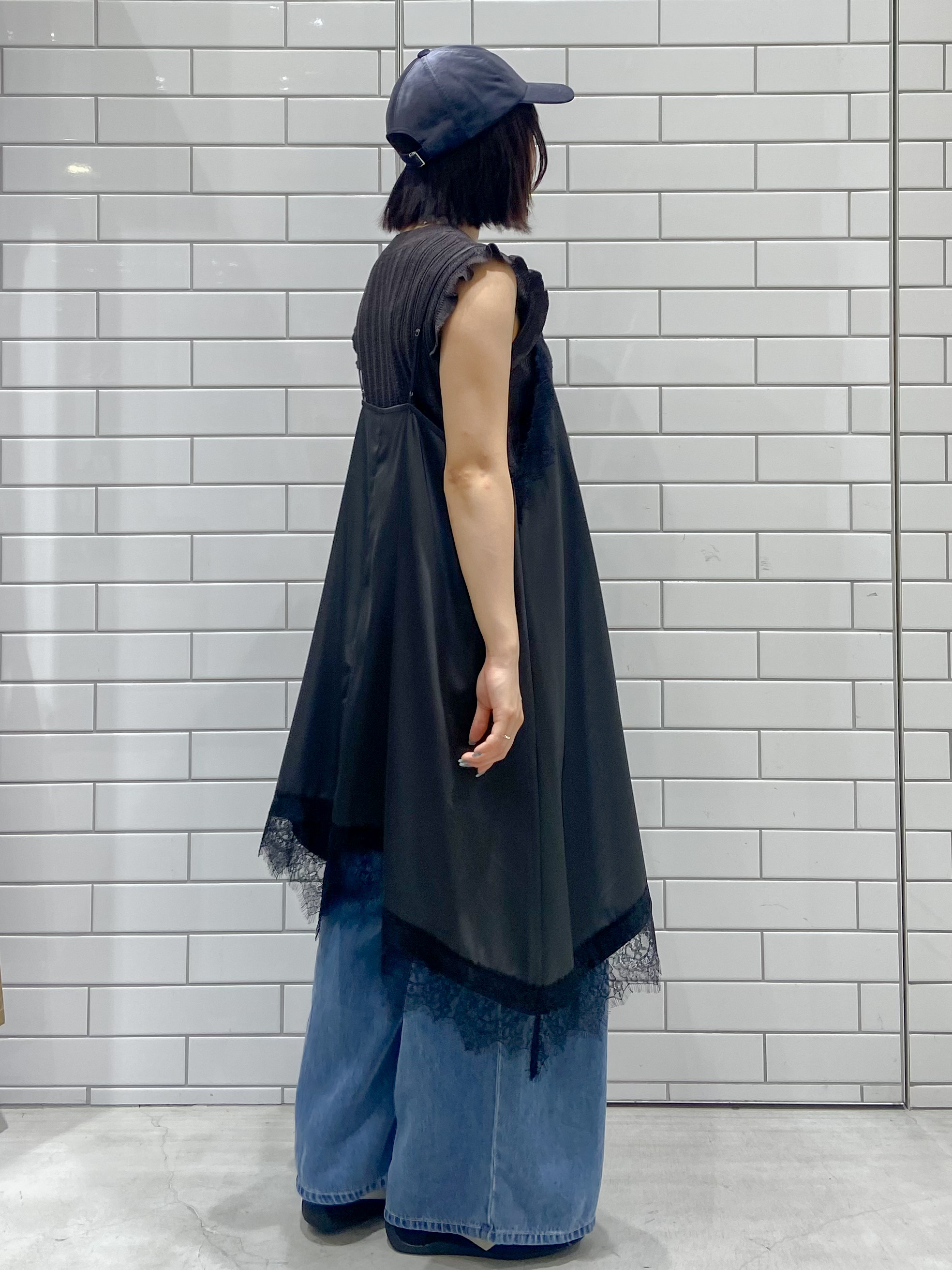 kimiさんの「OPAQUE.CLIP｜ベロアロゴデザインキャップ」を使ったコーディネート