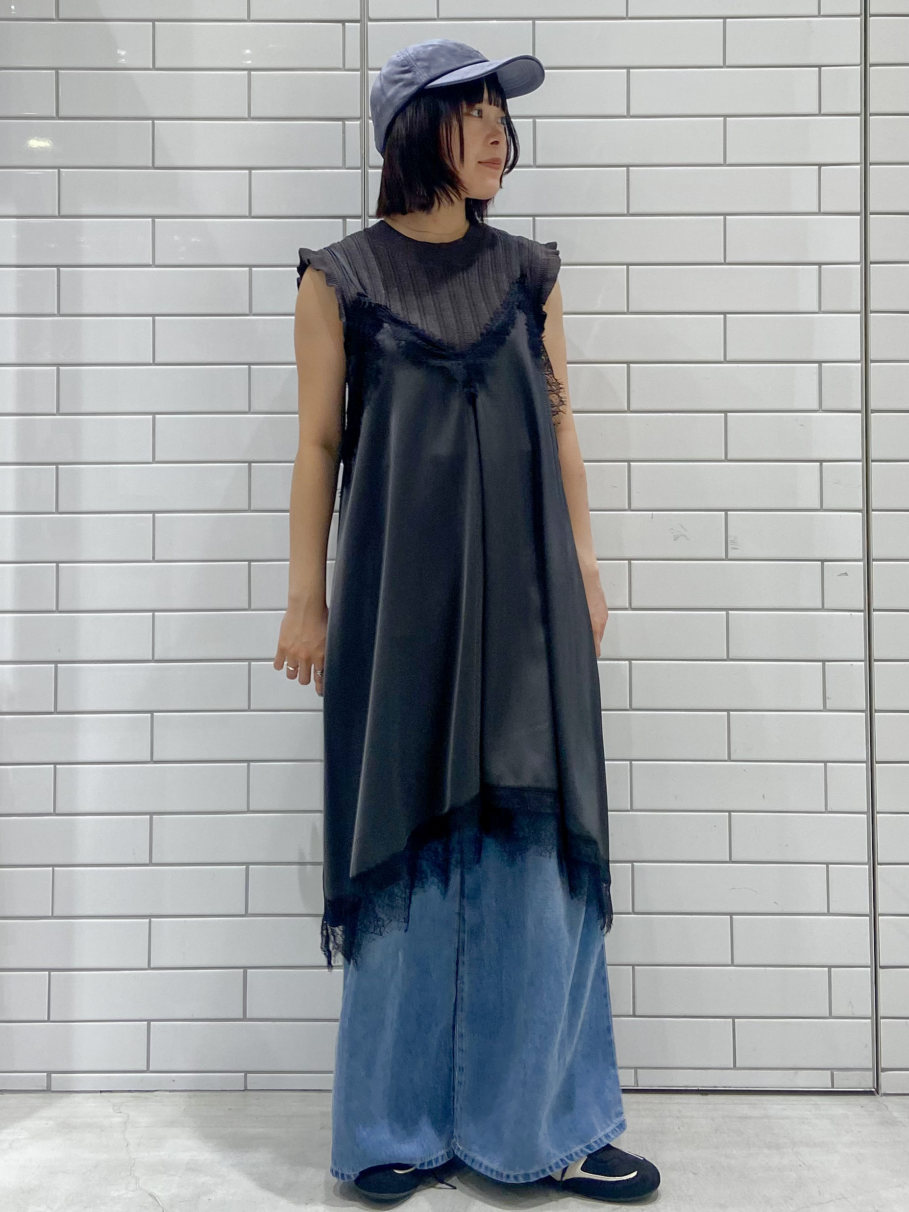 kimiさんの「OPAQUE.CLIP｜ベロアロゴデザインキャップ」を使ったコーディネート