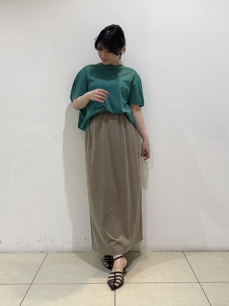 watanabeさんの「UNTITLED｜【汗染み防止/接触冷感】ドルマンプルオーバー」を使ったコーディネート