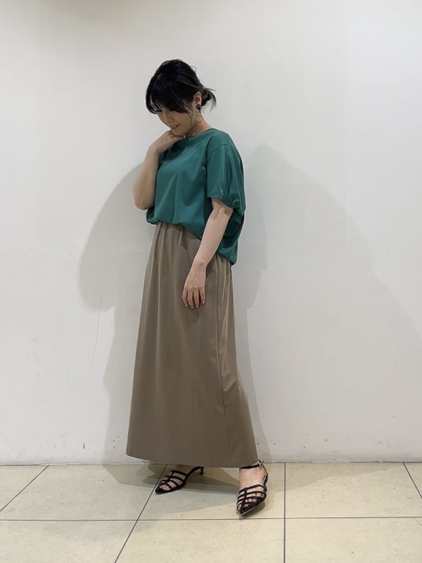 watanabeさんの「UNTITLED｜【汗染み防止/接触冷感】ドルマンプルオーバー」を使ったコーディネート