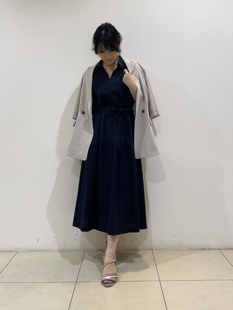 watanabeさんの「UNTITLED｜【秋の通勤羽織/セットアップ可/UVカット】エアリークール半袖ジャケット」を使ったコーディネート