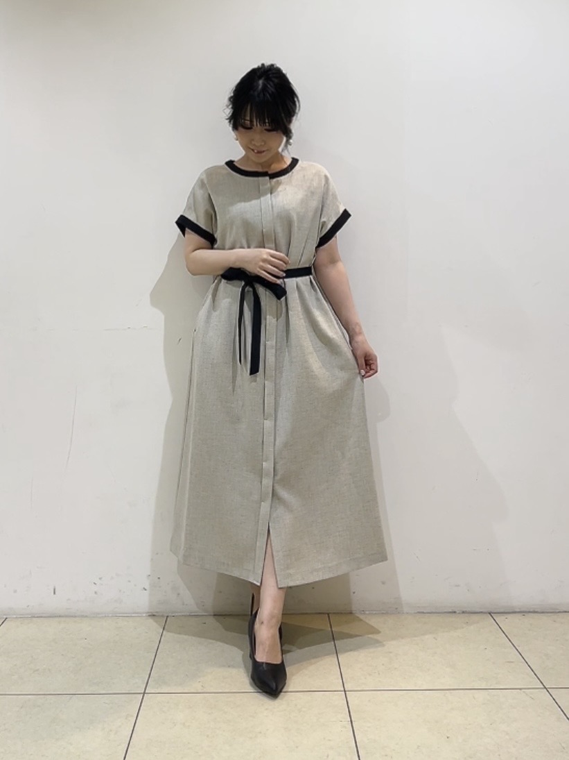 watanabeさんの「UNTITLED｜【接触冷感/UVカット/イージーケア】配色ラインワンピース」を使ったコーディネート