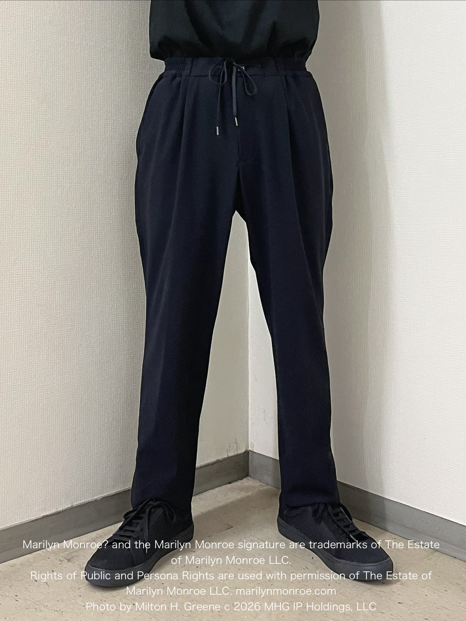 URAさんの「TAKEO KIKUCHI｜【別注】マリリン・モンロー/フォトTシャツ」を使ったコーディネート