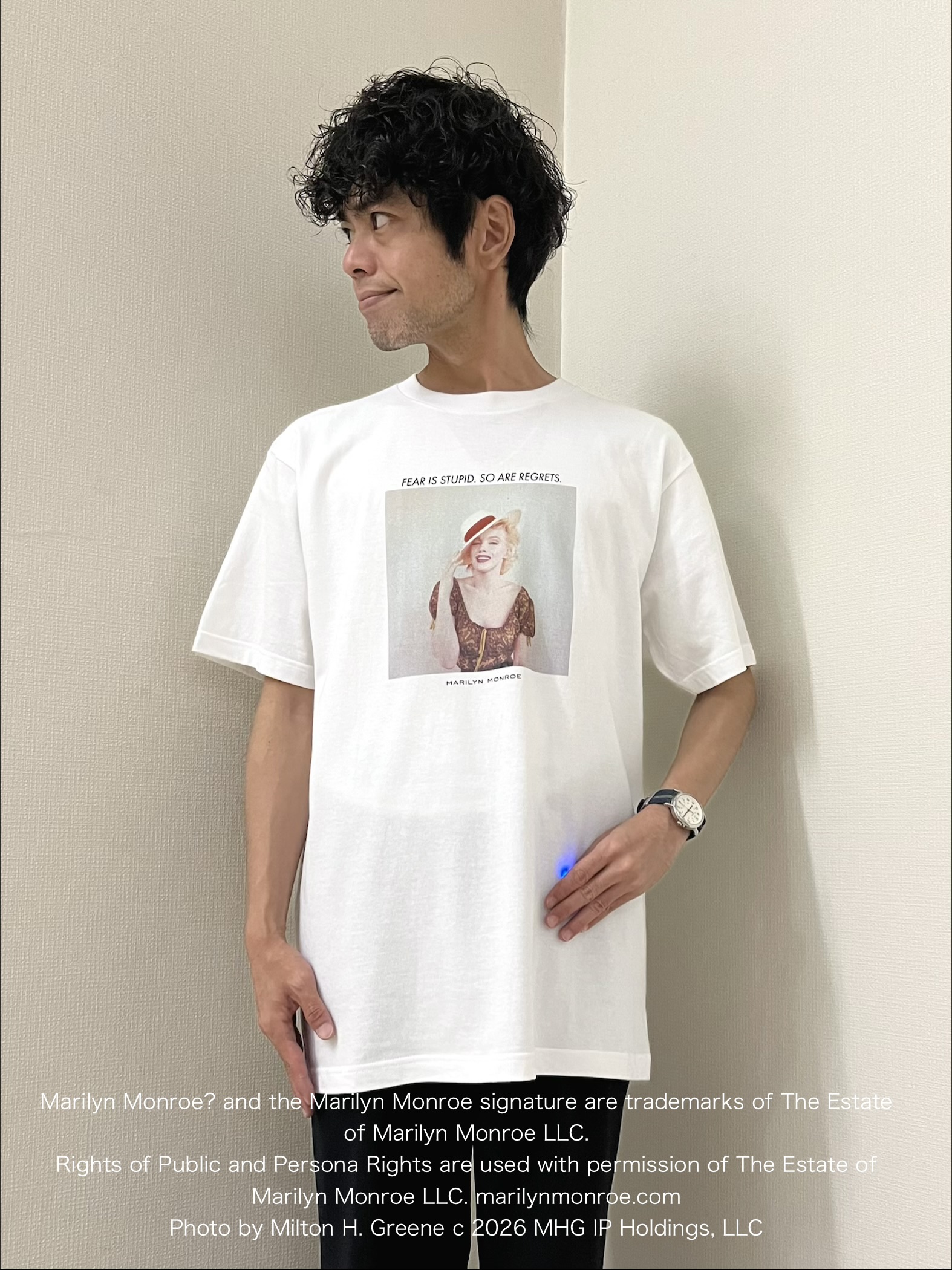 URAさんの「TAKEO KIKUCHI｜【別注】マリリン・モンロー/フォトTシャツ」を使ったコーディネート
