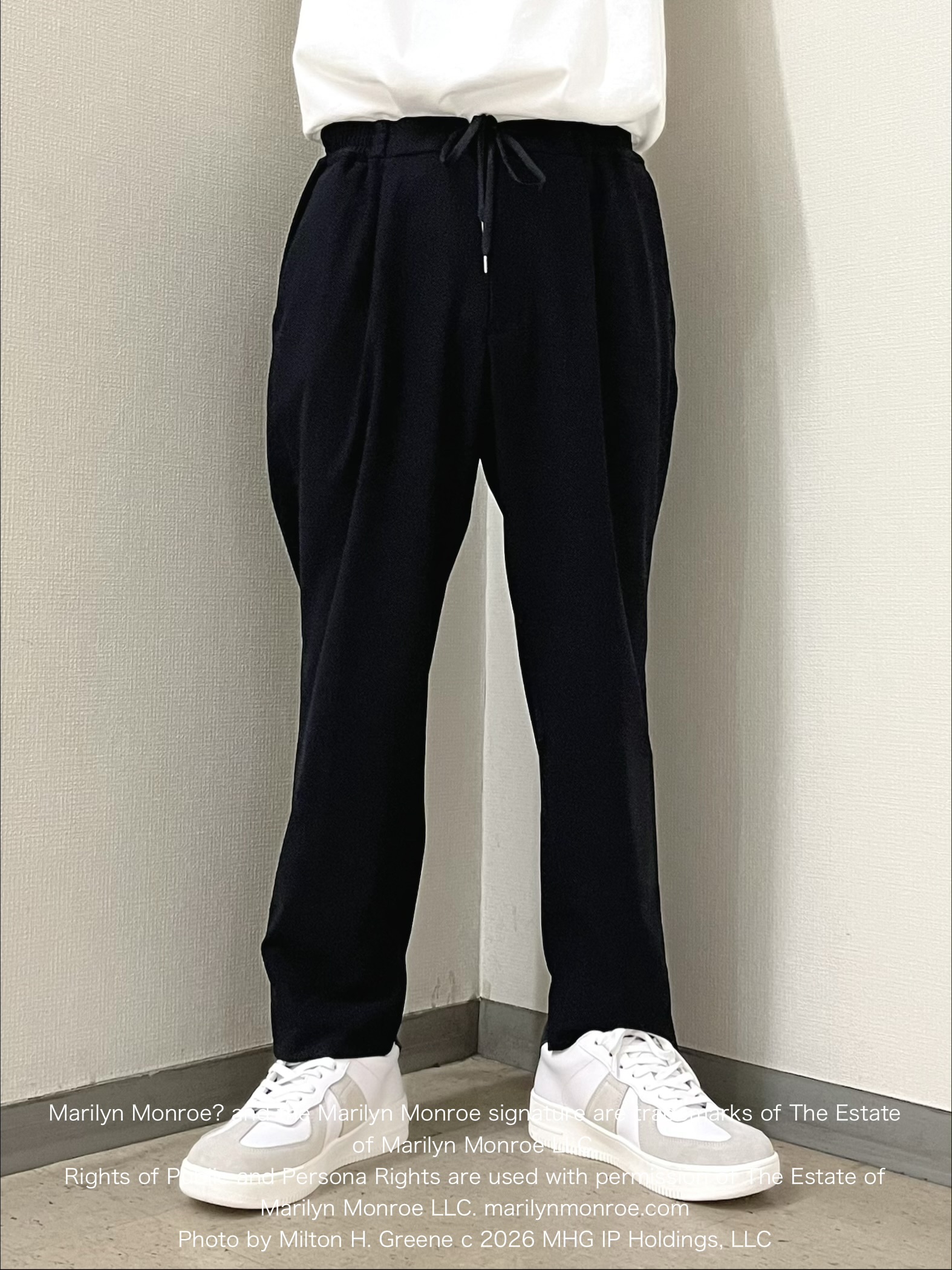 URAさんの「TAKEO KIKUCHI｜【別注】マリリン・モンロー/フォトTシャツ」を使ったコーディネート