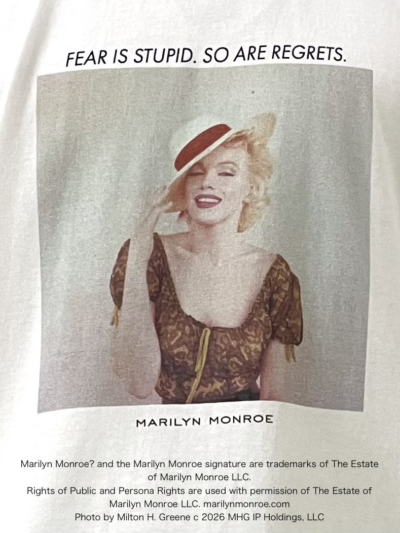 URAさんの「TAKEO KIKUCHI｜【別注】マリリン・モンロー/フォトTシャツ」を使ったコーディネート