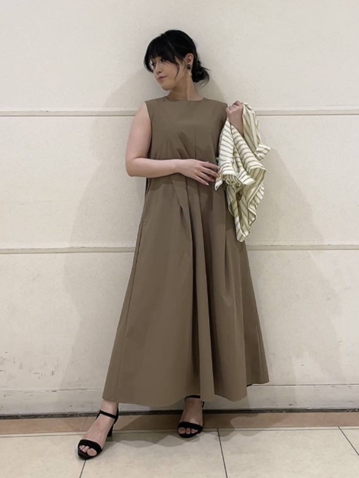 watanabeさんの「UNTITLED｜ストライプシャツ」を使ったコーディネート