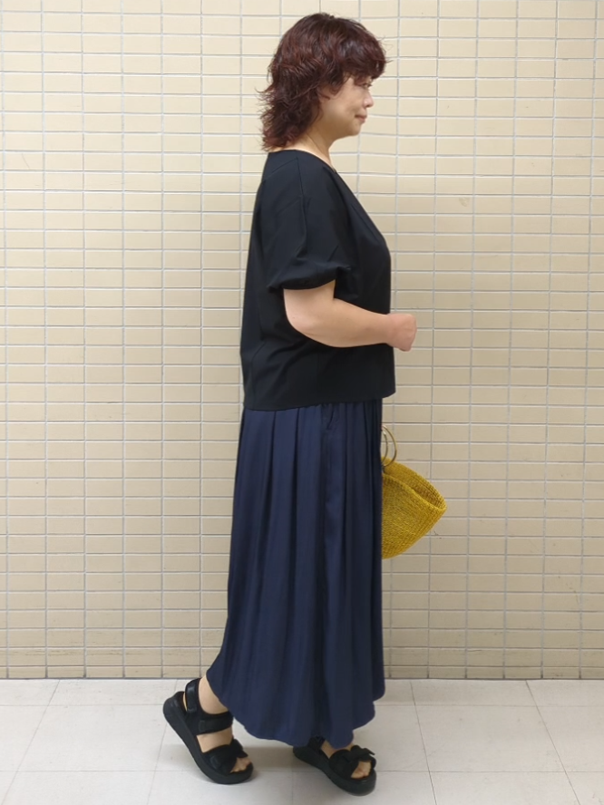 ハム太郎さんの「Reflect｜【UVカット／接触冷感／吸水速乾】ギャザースリーブカットソー」を使ったコーディネート
