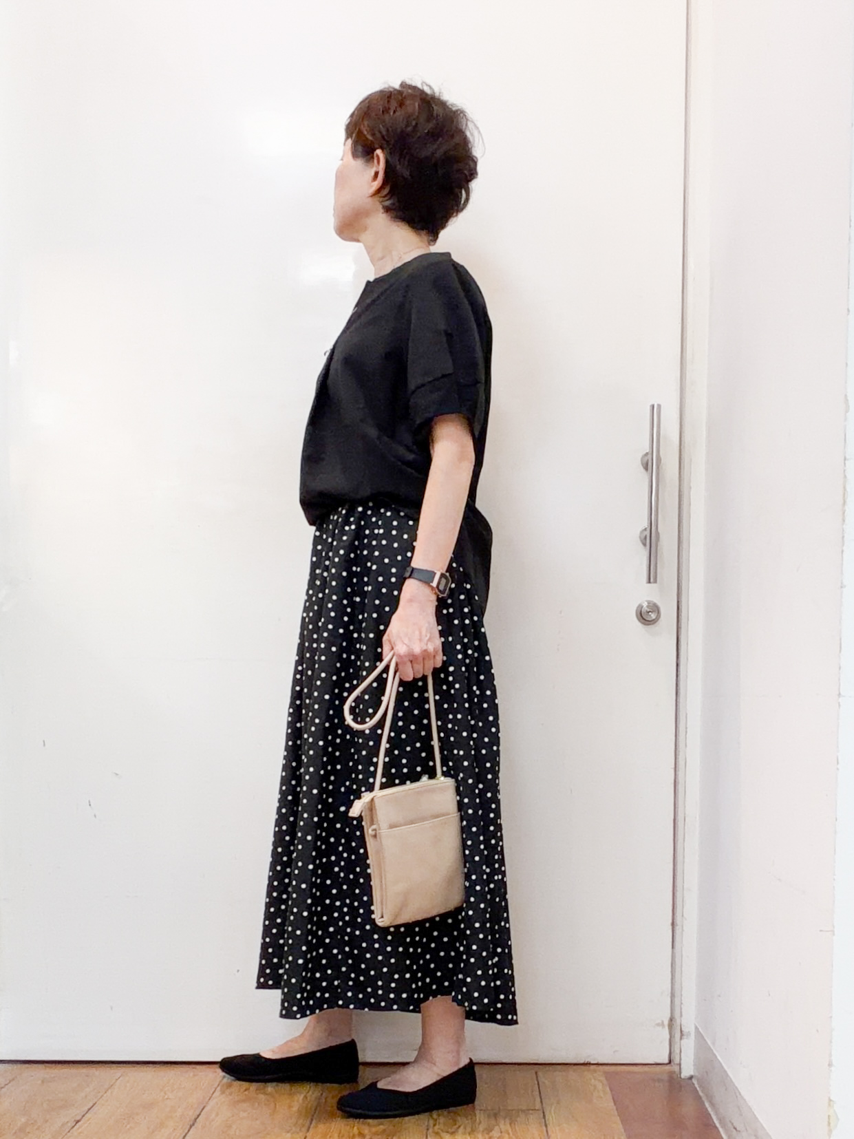みぃさんの「SHOO･LA･RUE｜【洗濯後しわになりにくい/インせずきまる】お袖のハシゴレースが涼やかな印象 麻調スキッパーブラウス」を使ったコーディネート