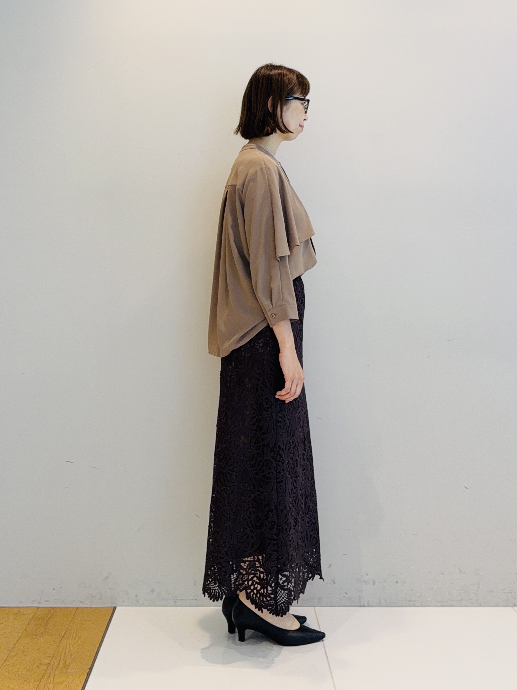 murayamaさんの「INDIVI｜【新作登場！着る日傘】 ケープ風ブラウス」を使ったコーディネート