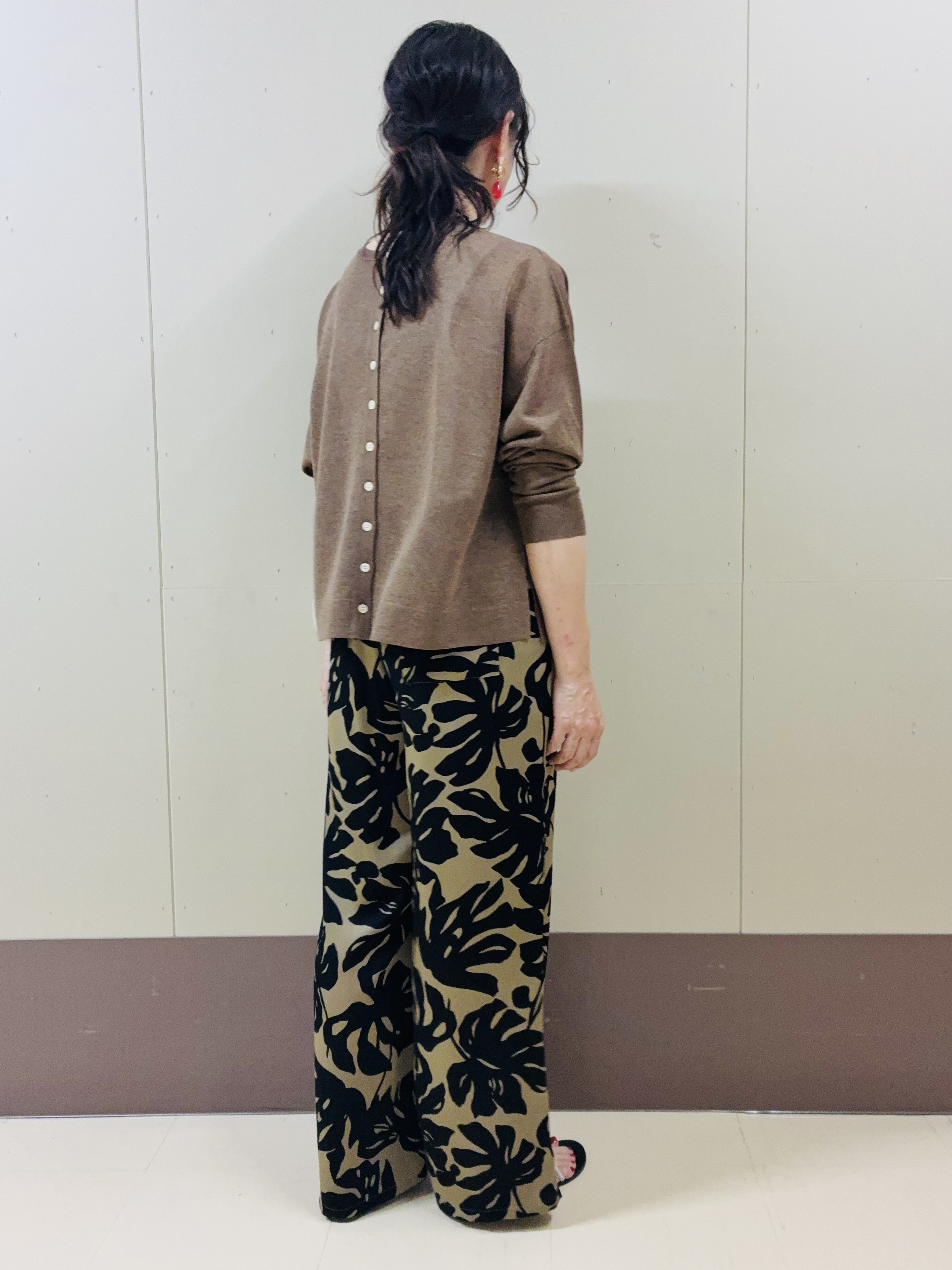Noriさんの「UNTITLED｜【アンサンブル可】前後2WAYカーディガン」を使ったコーディネート