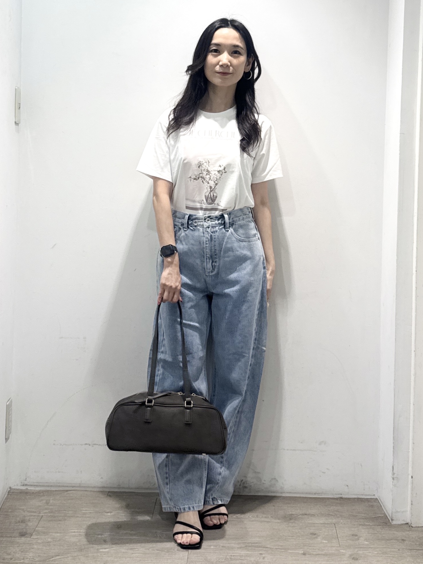 yuicciさんの「OPAQUE.CLIP｜【UV】フラワープリントTシャツ≪洗濯機OK／接触冷感≫」を使ったコーディネート
