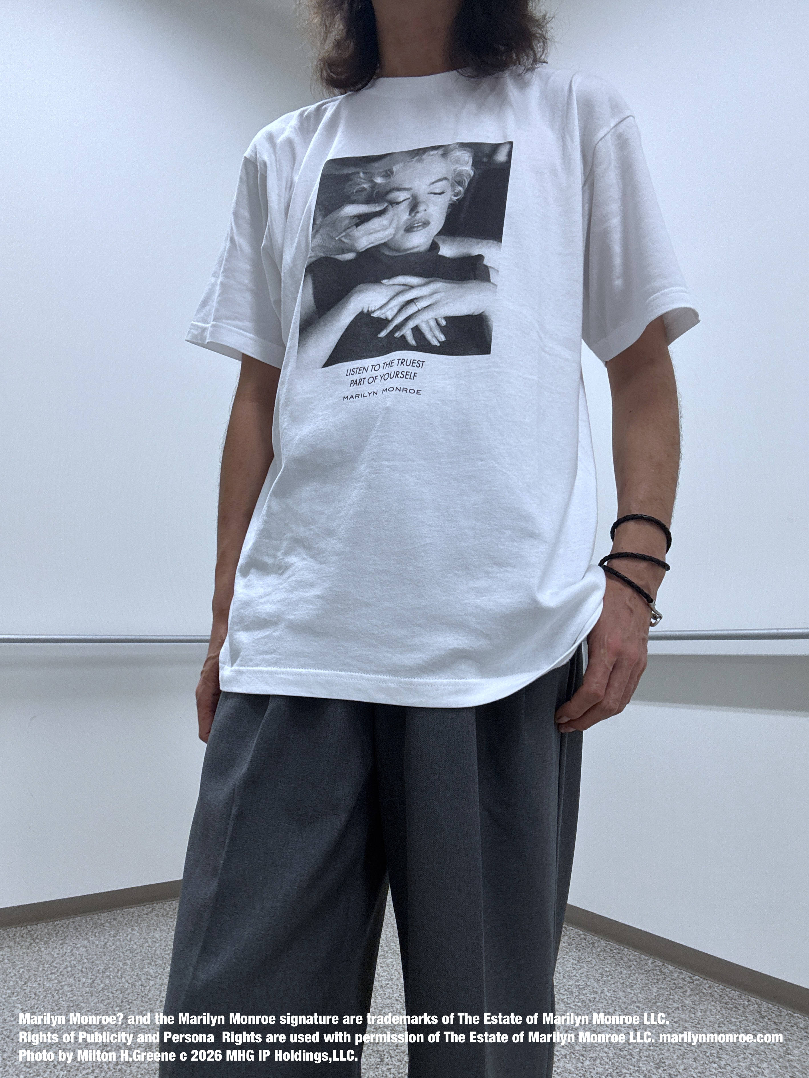 おーのさんの「TAKEO KIKUCHI｜【別注】マリリン・モンロー/フォトTシャツ」を使ったコーディネート
