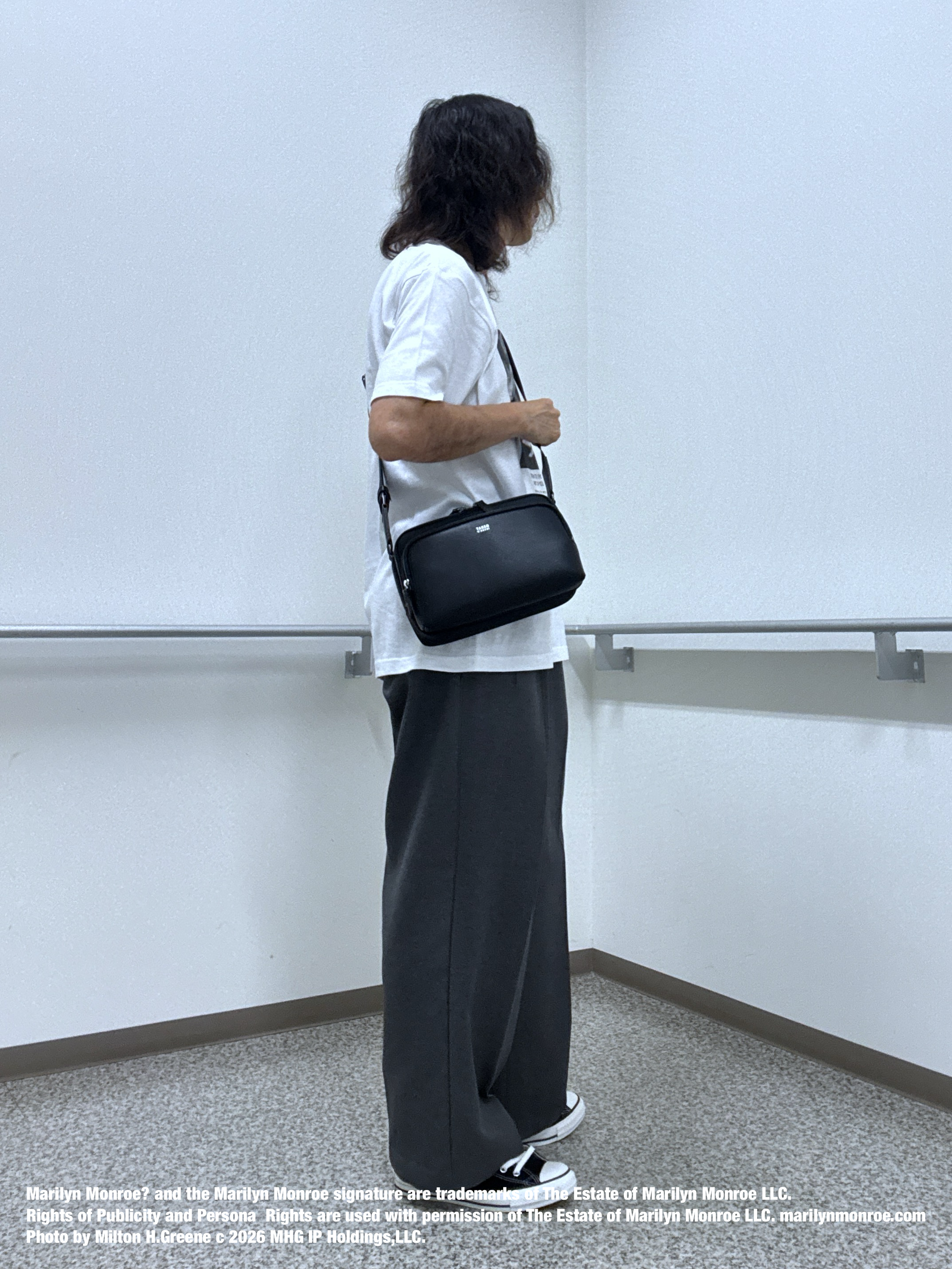 おーのさんの「TAKEO KIKUCHI｜【別注】マリリン・モンロー/フォトTシャツ」を使ったコーディネート