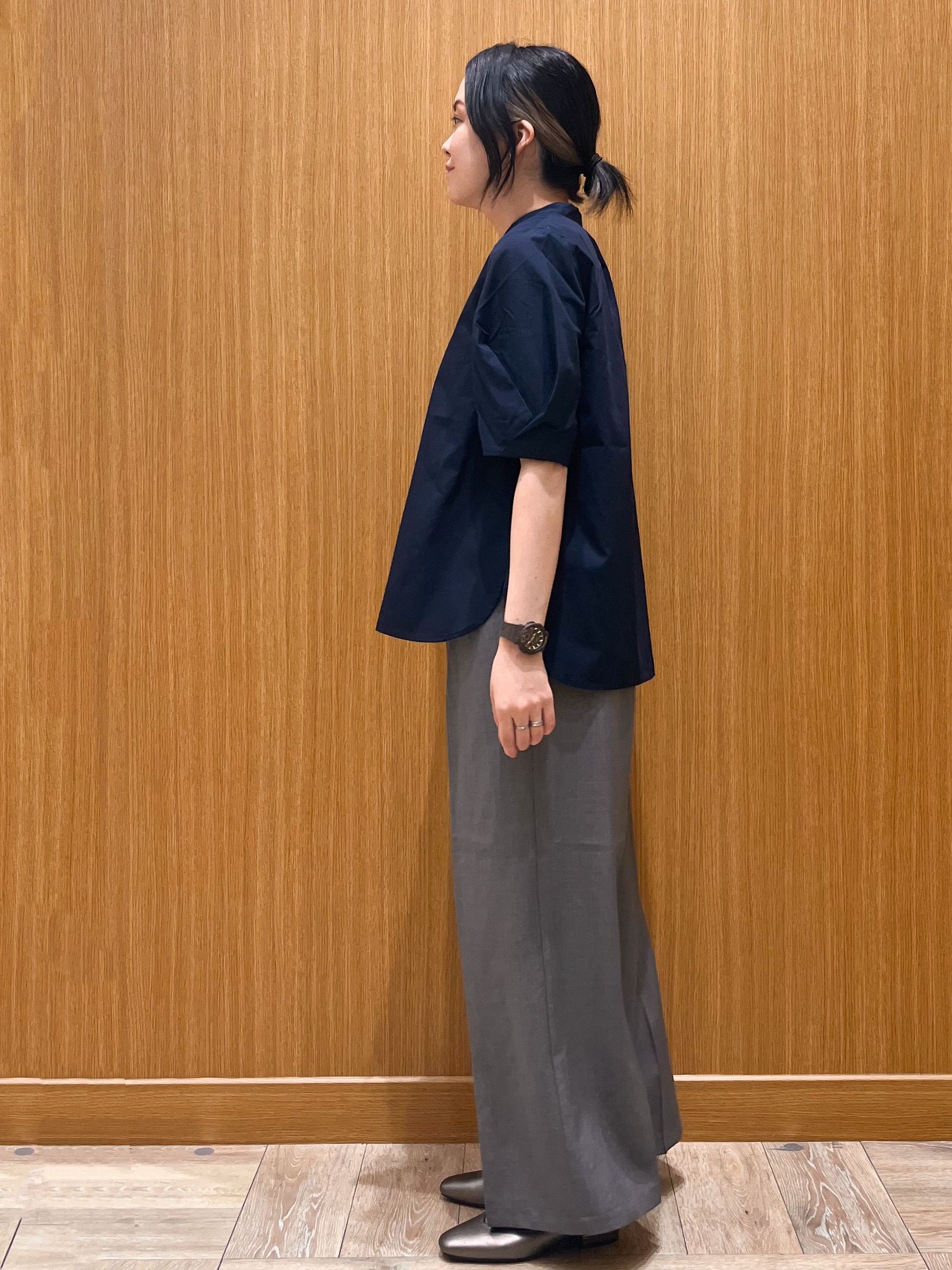aさんの「OPAQUE.CLIP｜タックスリーブ スキッパーブラウス【洗濯機OK】」を使ったコーディネート