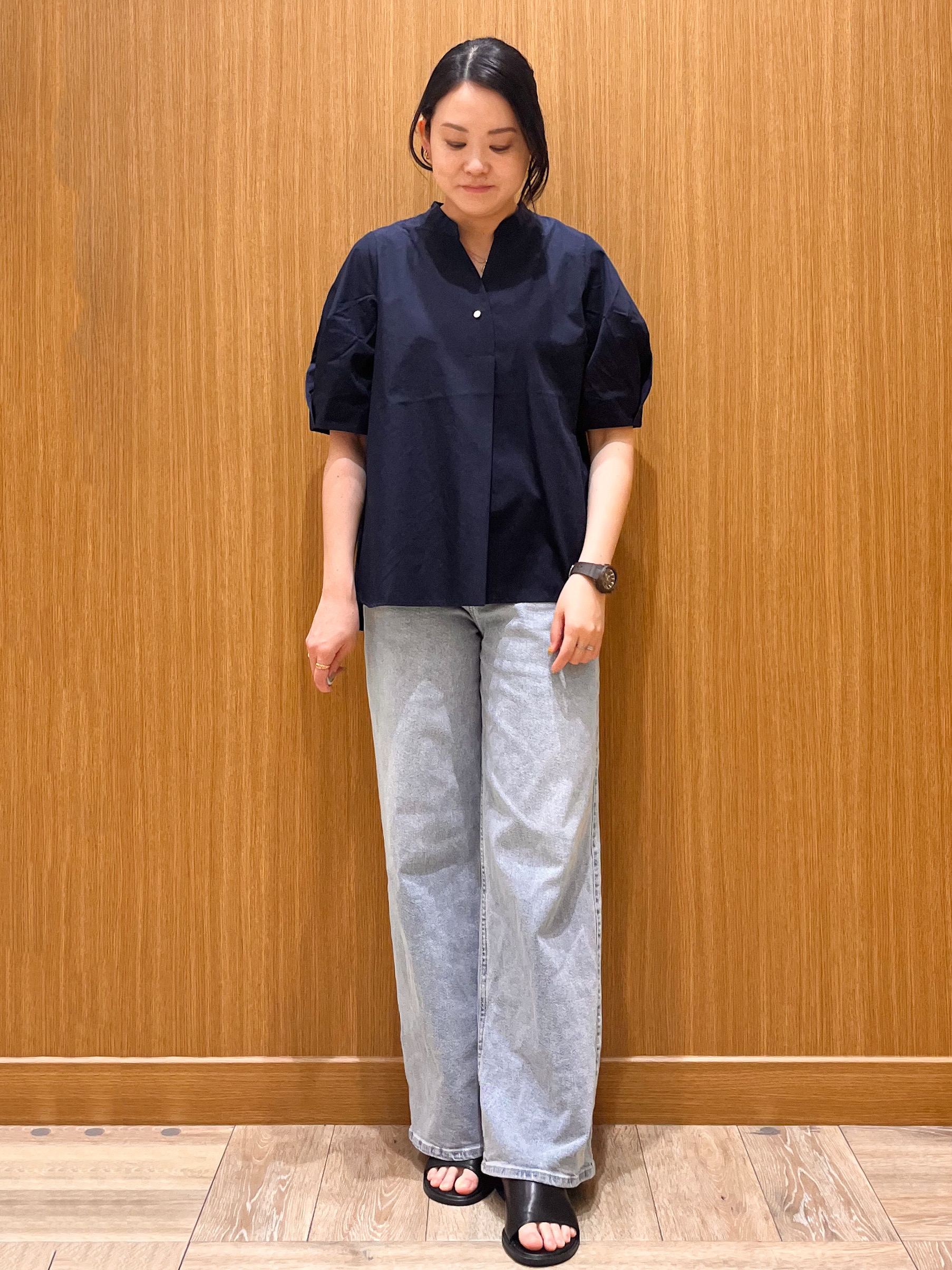 aさんの「OPAQUE.CLIP｜タックスリーブ スキッパーブラウス【洗濯機OK】」を使ったコーディネート