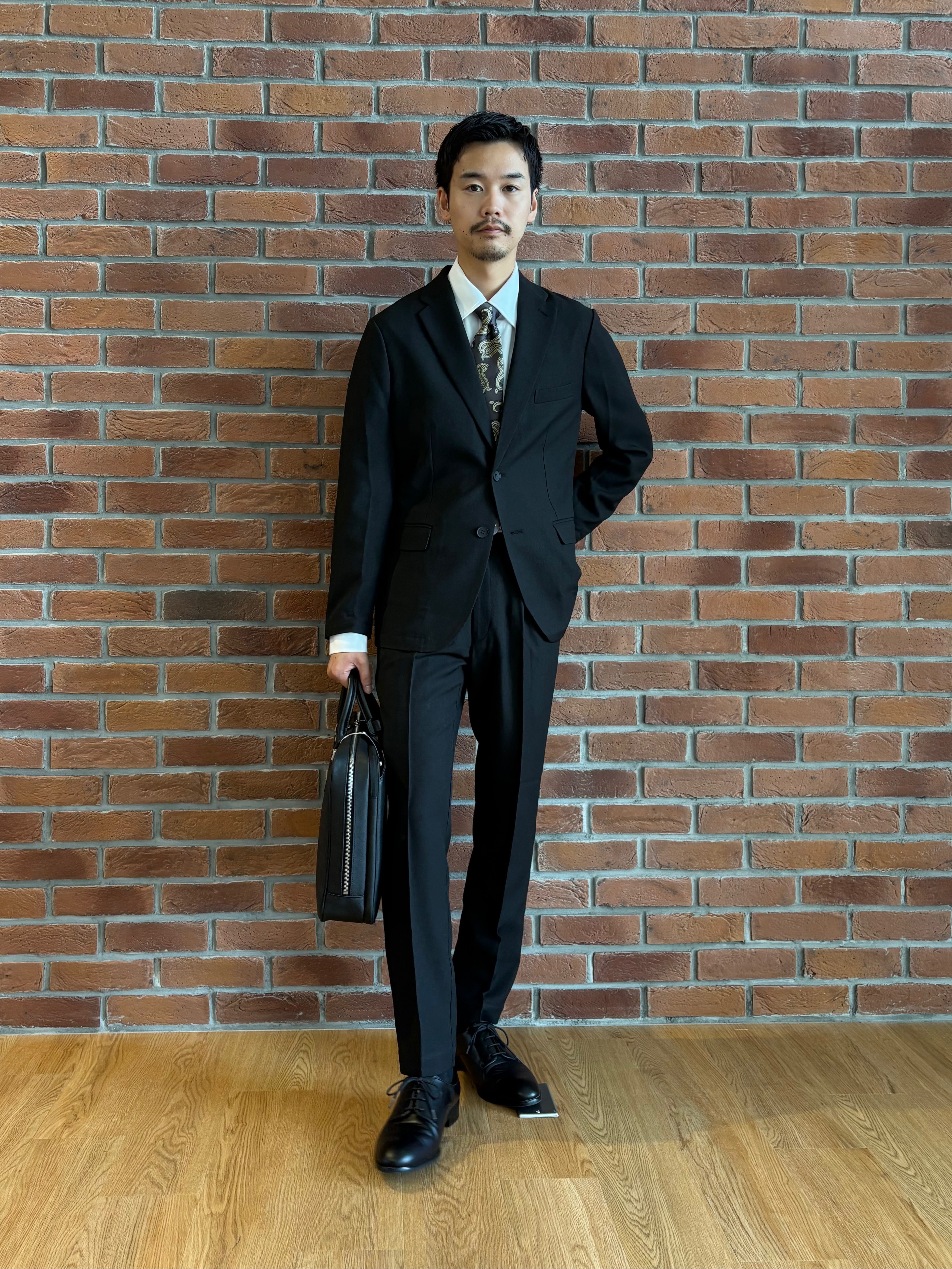 北浦歩大さんの「tk.TAKEO KIKUCHI｜ビジネスシューズ」を使ったコーディネート