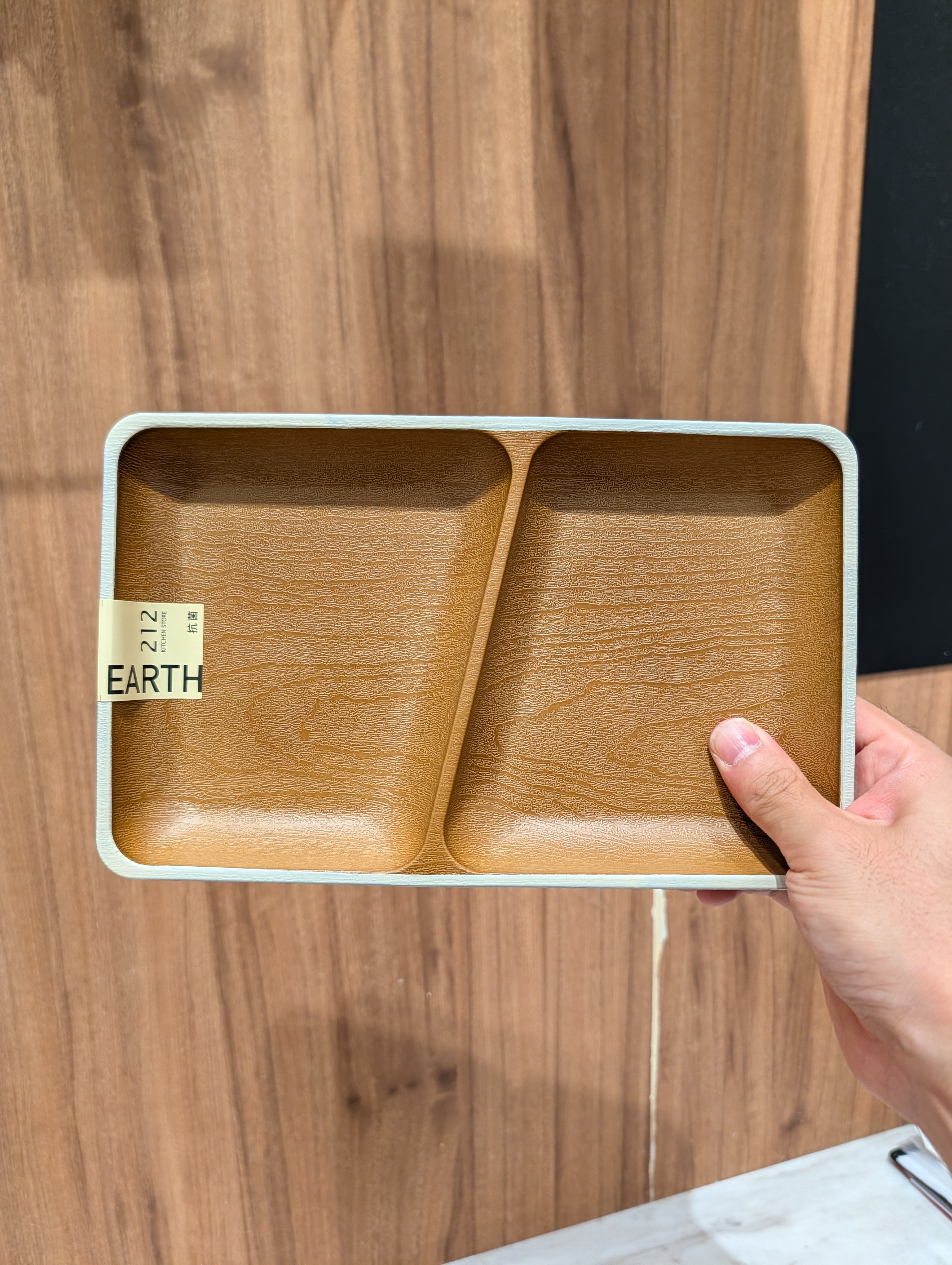 シモさんの「212 KITCHEN STORE｜earth color 抗菌カップ OB ＜212Kオリジナル＞」を使ったコーディネート