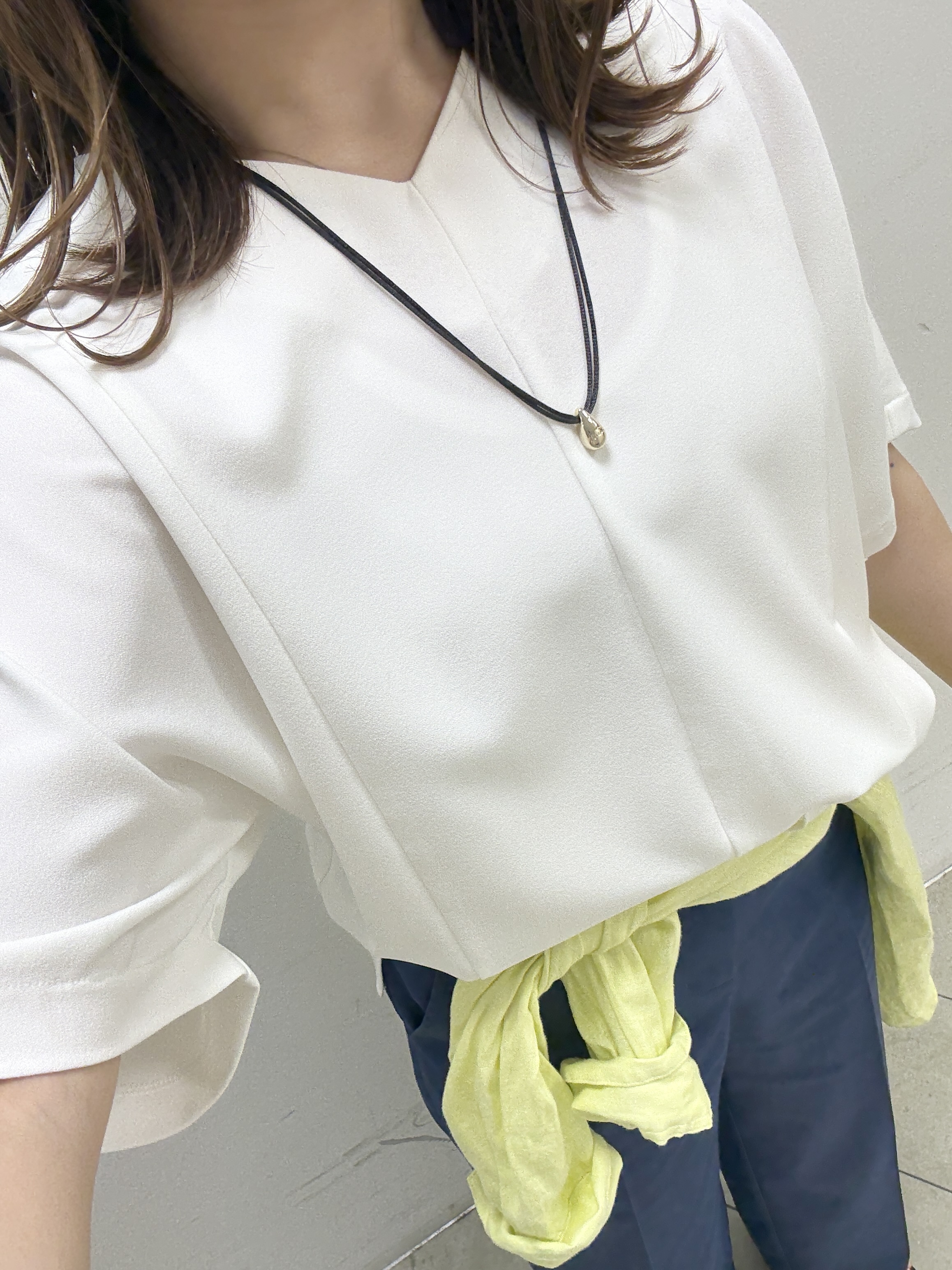 kahoさんの「INDIVI｜【新作登場！着る日傘】 ケープ風ブラウス」を使ったコーディネート