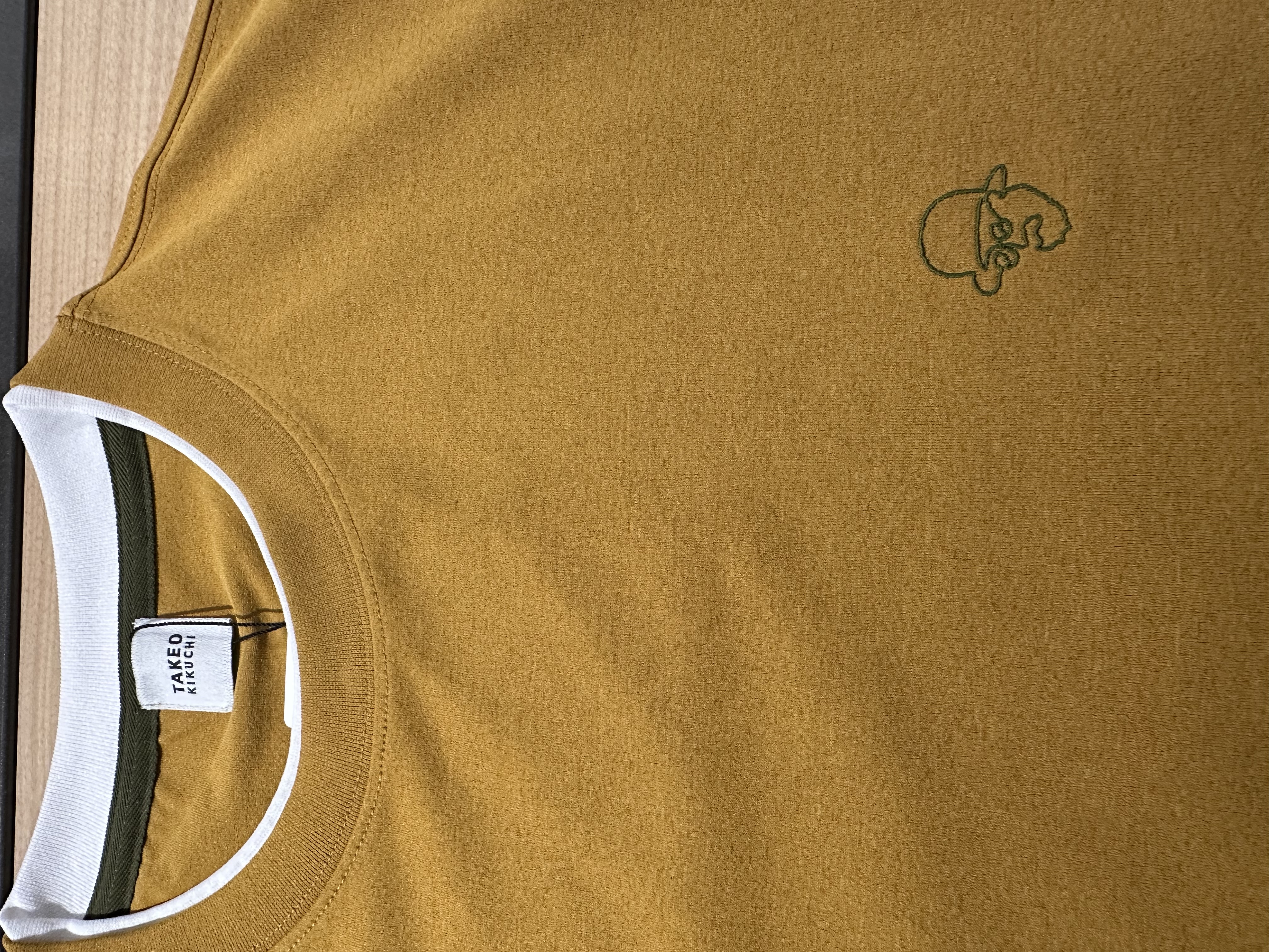 obaさんの「TAKEO KIKUCHI｜【汗染み軽減/接触冷感】フェイクレイヤード ワンポイント刺繍Ｔシャツ」を使ったコーディネート
