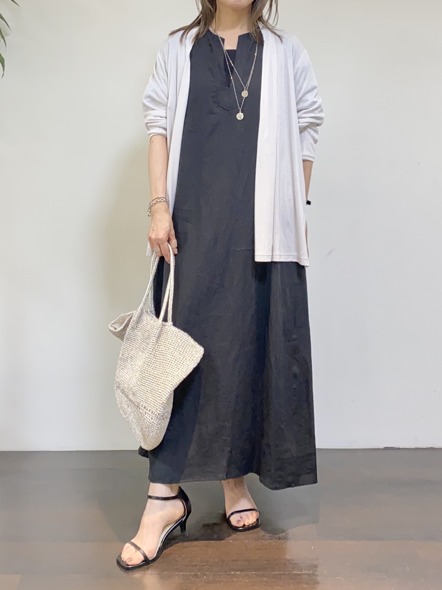 tomoさんの「UNTITLED｜【接触冷感/UVカット/遮熱機能】フライスジャージカーディガン」を使ったコーディネート