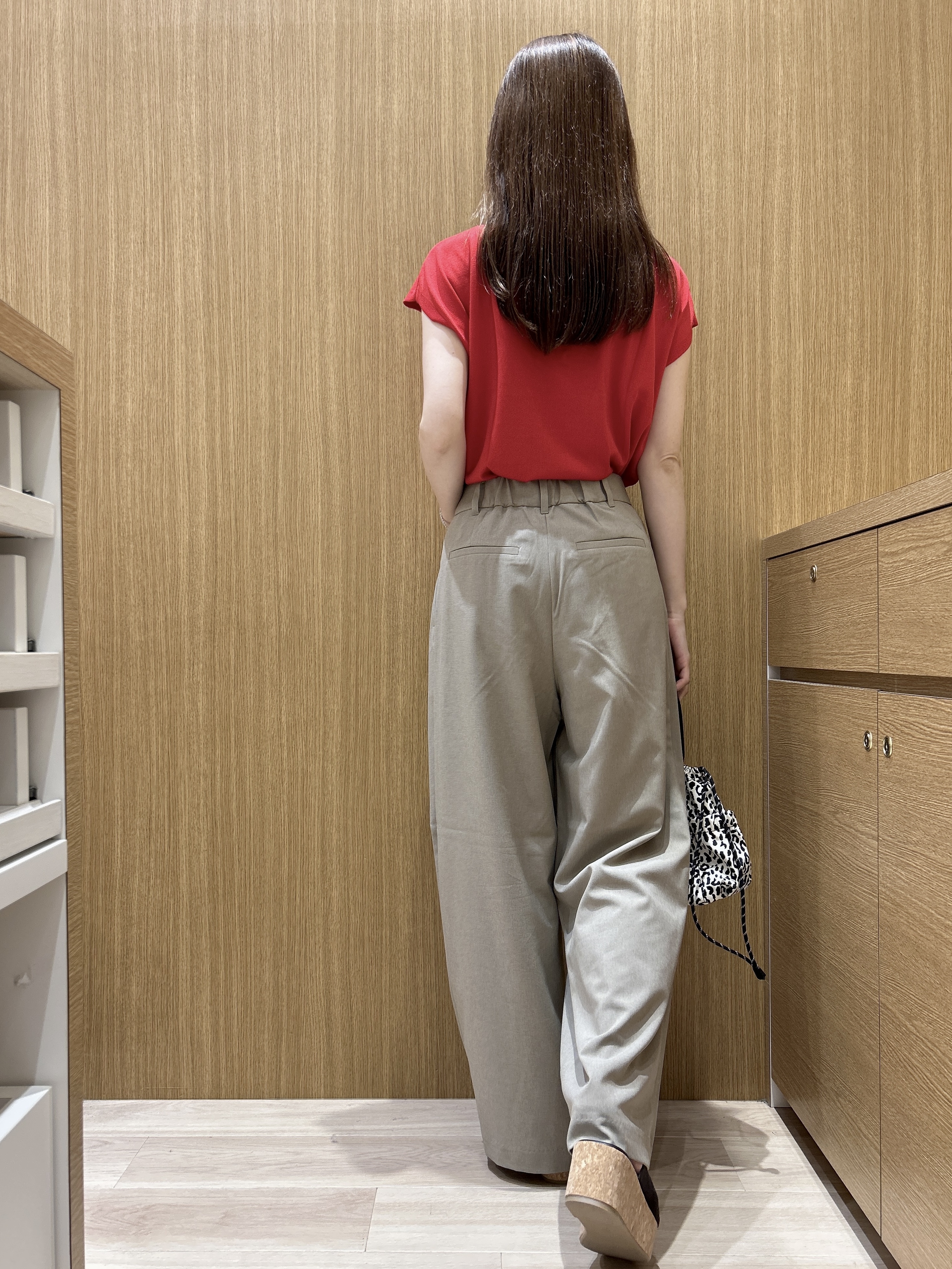 maiさんの「OPAQUE.CLIP｜【吸水速乾】ストレッチワイドパンツ《洗濯機OK／セットアップ対応可》」を使ったコーディネート