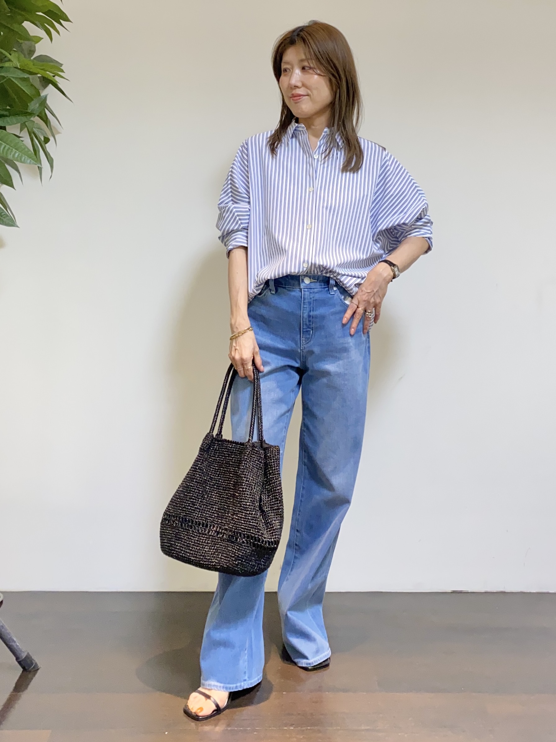 tomoさんの「UNTITLED｜【接触冷感/吸水速乾/UVカット】ドルマンスリーブシャツ」を使ったコーディネート