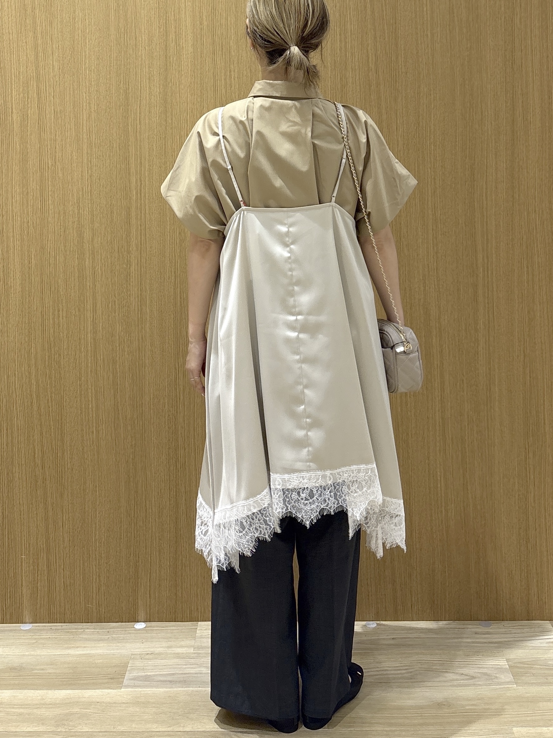 たけねぇさんの「OPAQUE.CLIP｜タックニュアンスフォルムシャツ【洗濯機OK】」を使ったコーディネート